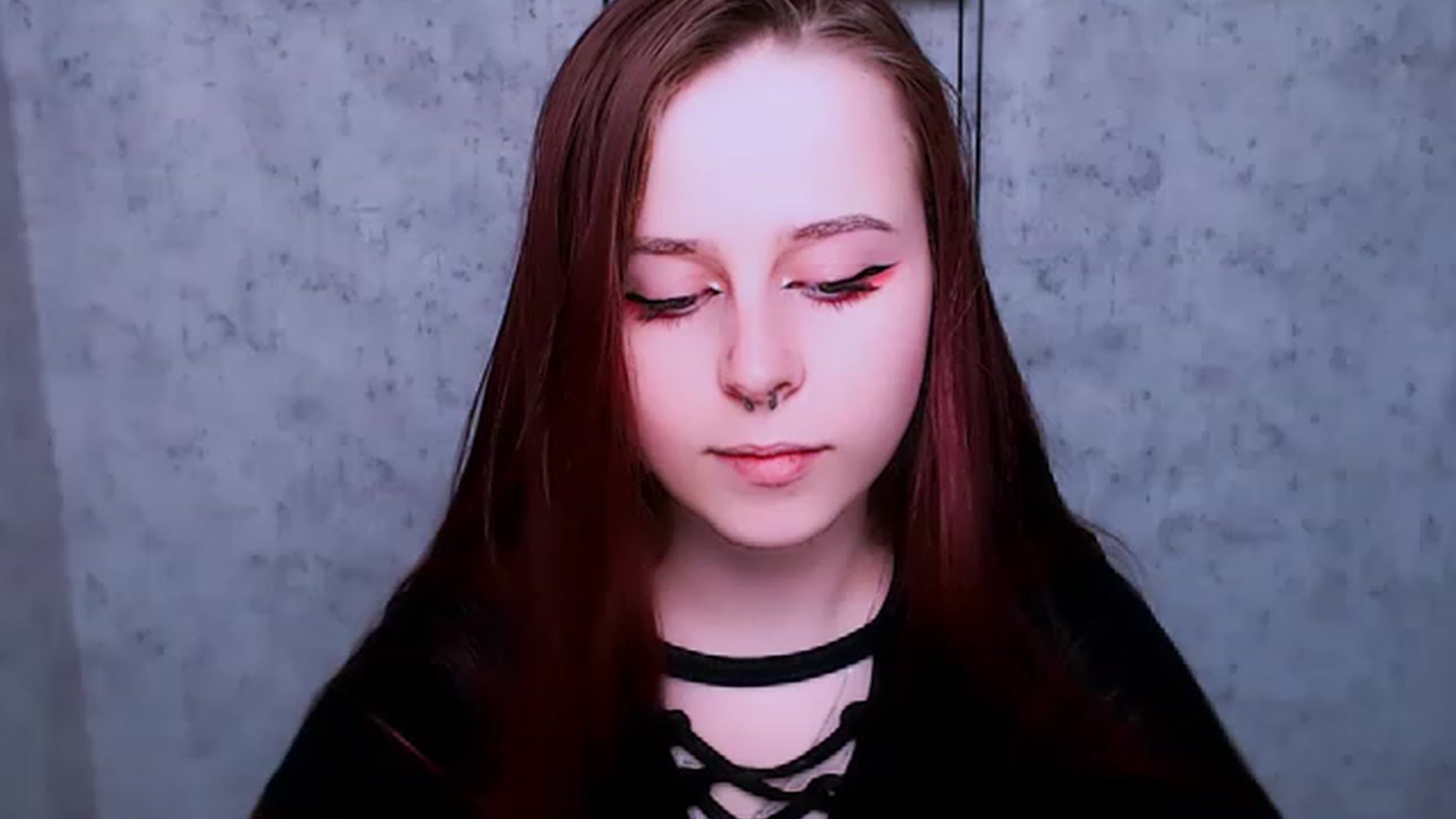 Gallery image thumbnail from SaraLipss_'s myfreecams stream on, 04/01/2023, 23:44 image 9 of 20