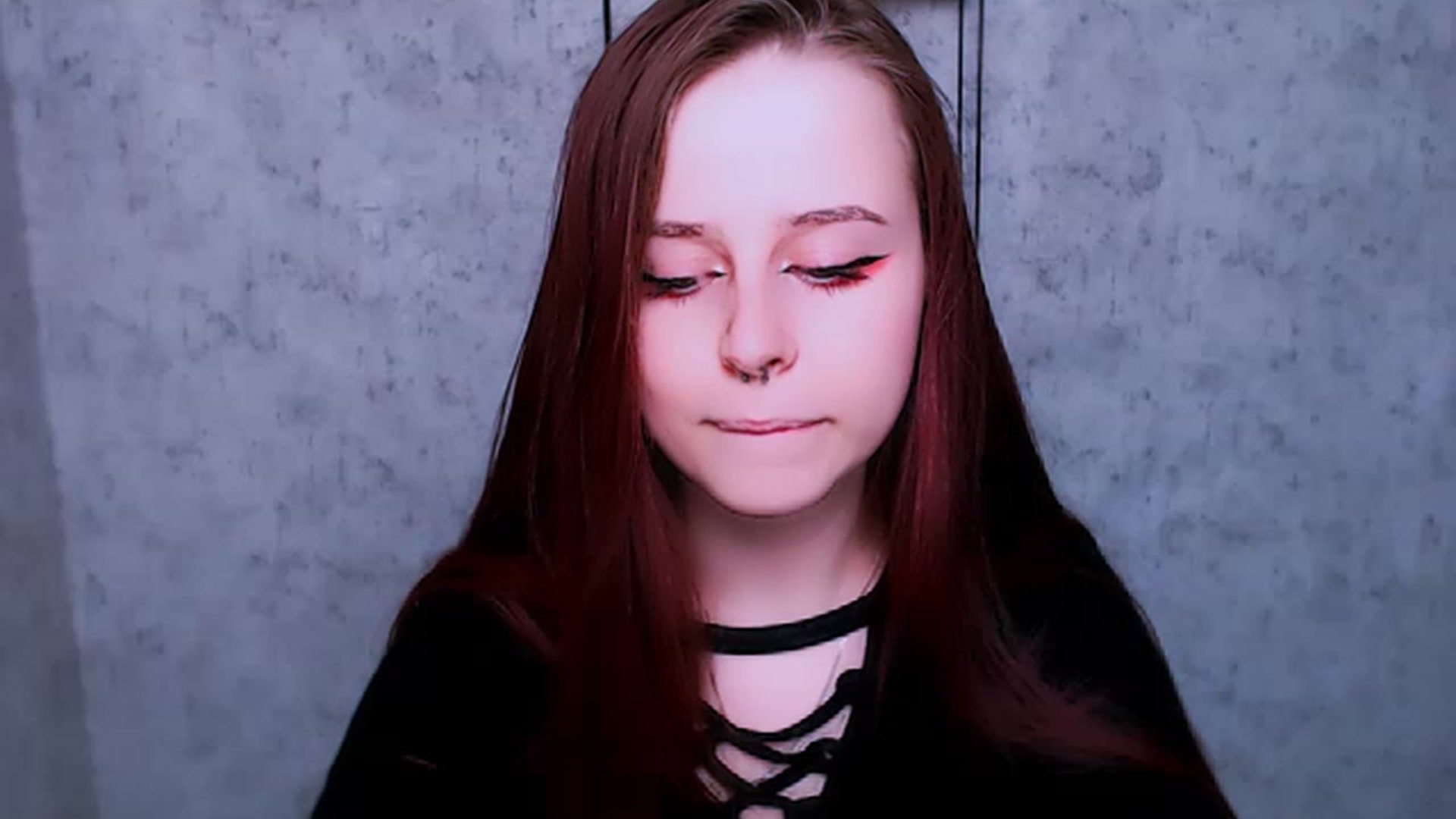 Gallery image thumbnail from SaraLipss_'s myfreecams stream on, 04/01/2023, 23:44 image 16 of 20