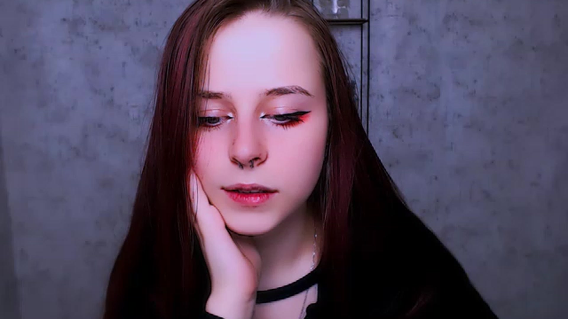 Gallery image thumbnail from SaraLipss_'s myfreecams stream on, 04/02/2023, 20:09 image 17 of 20