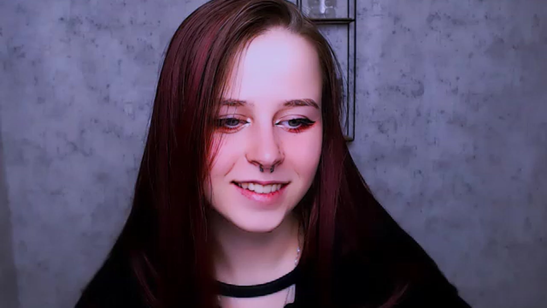 Gallery image thumbnail from SaraLipss_'s myfreecams stream on, 04/02/2023, 20:09 image 14 of 20