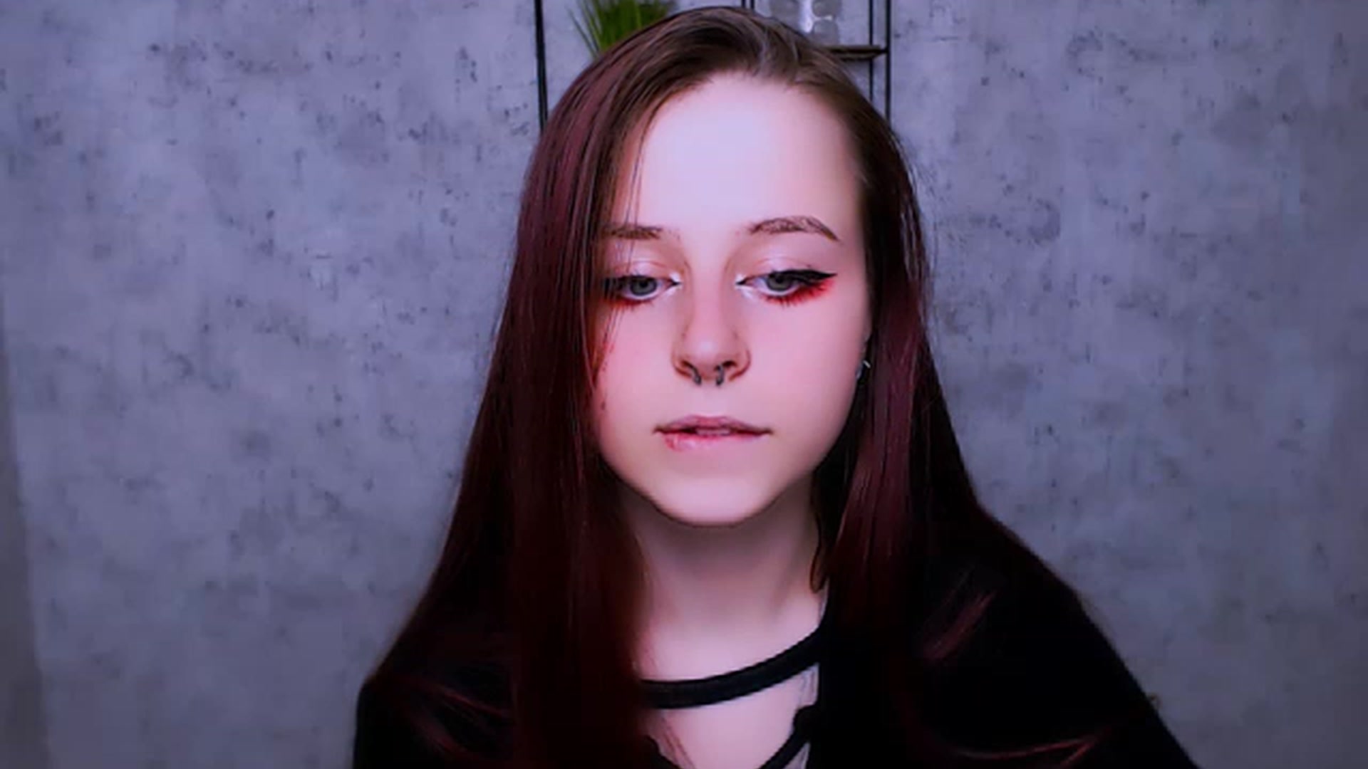 Gallery image thumbnail from SaraLipss_'s myfreecams stream on, 04/02/2023, 20:09 image 10 of 20