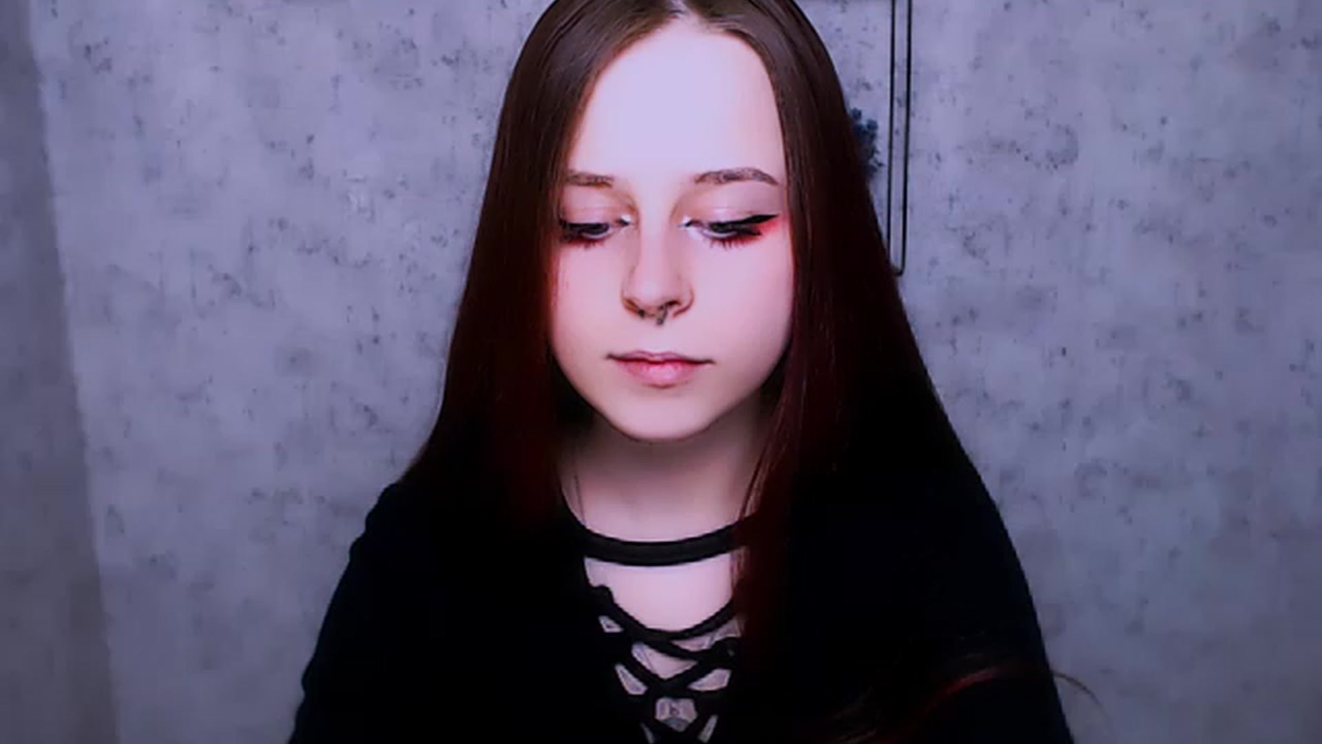 Gallery image thumbnail from SaraLipss_'s myfreecams stream on, 04/03/2023, 19:21 image 11 of 20