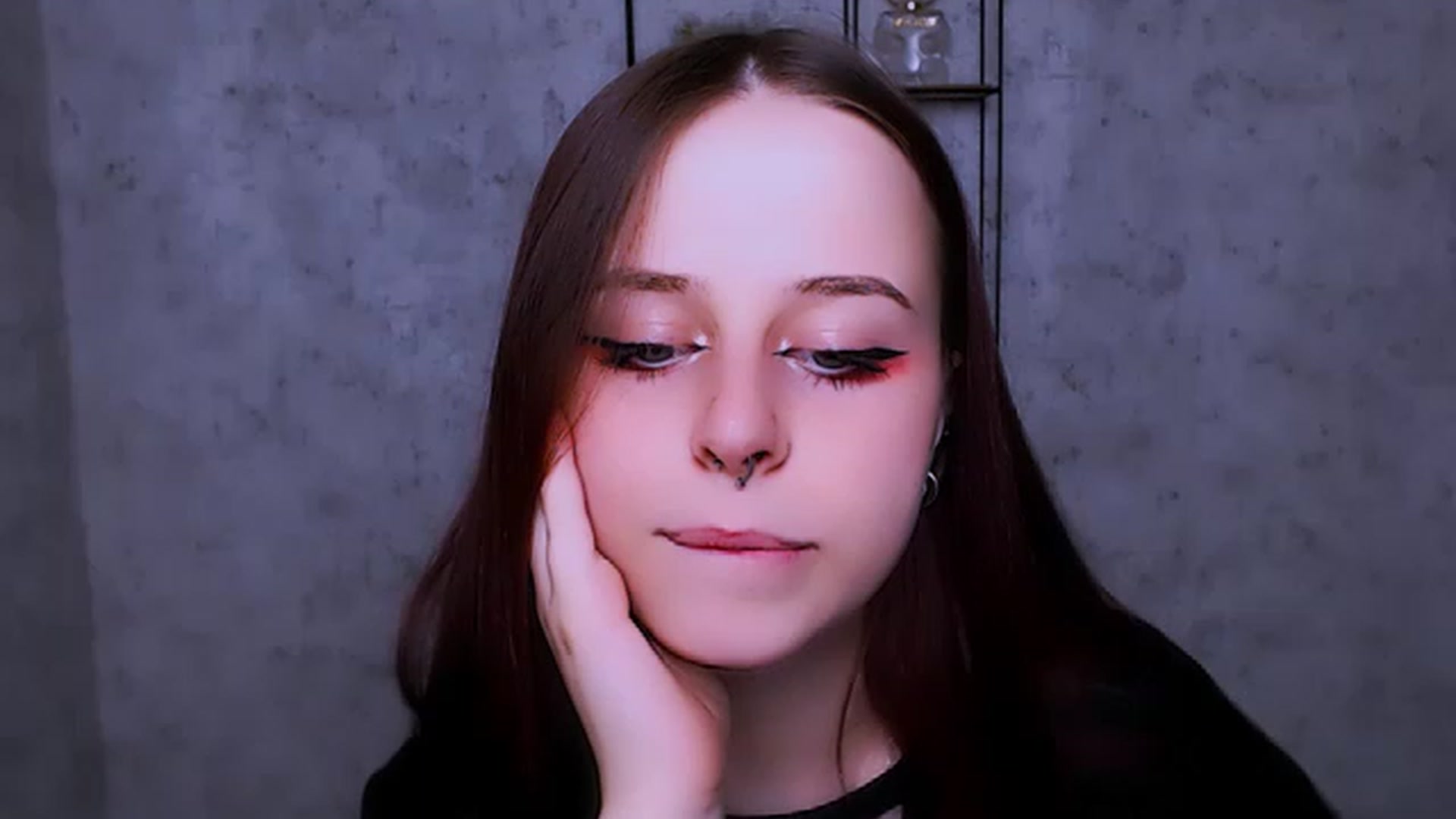 Gallery image thumbnail from SaraLipss_'s myfreecams stream on, 04/03/2023, 20:35 image 19 of 20