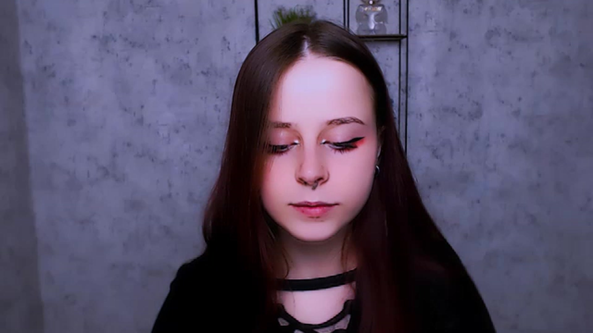 Gallery image thumbnail from SaraLipss_'s myfreecams stream on, 04/03/2023, 20:35 image 4 of 20