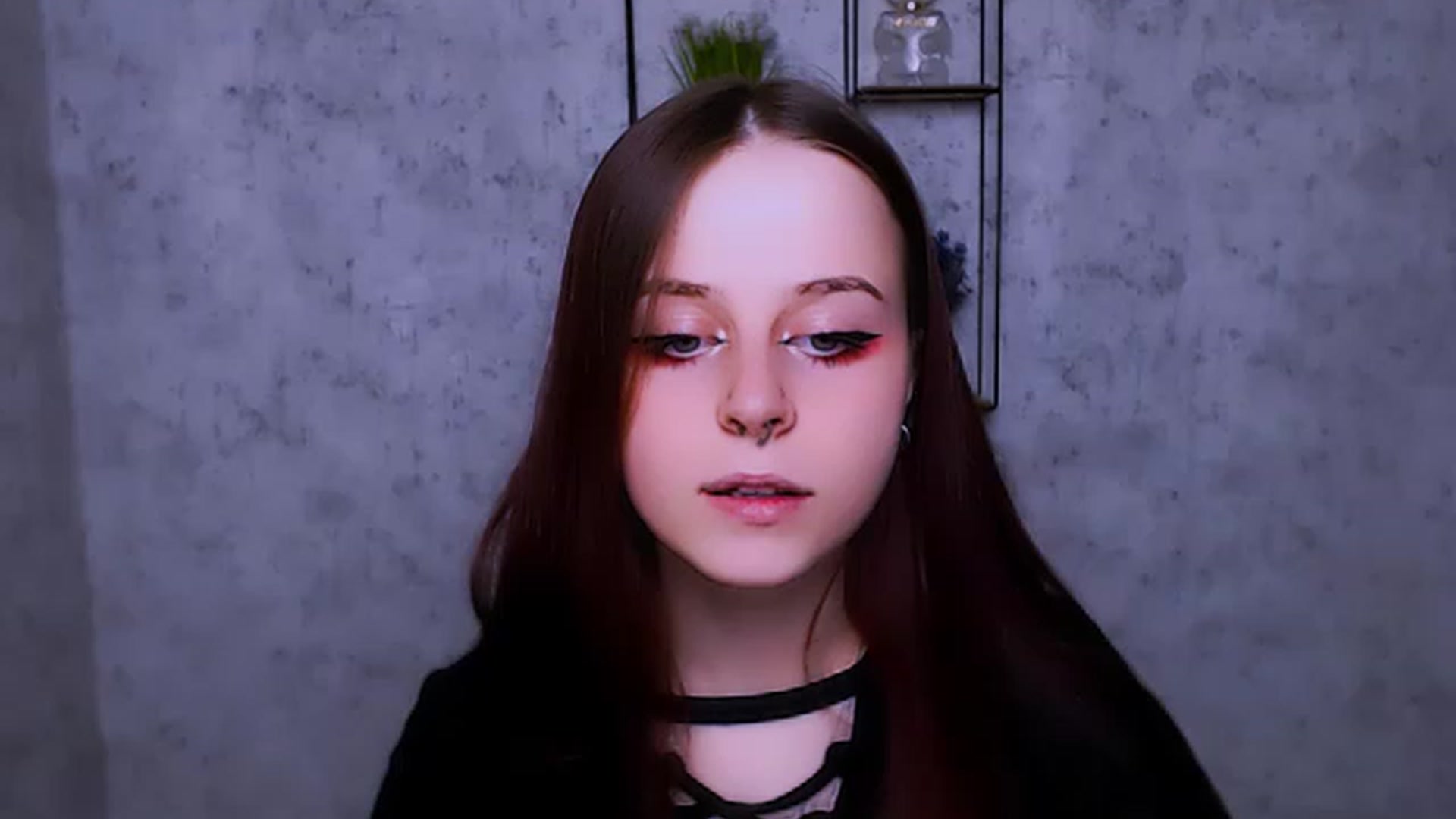 Gallery image thumbnail from SaraLipss_'s myfreecams stream on, 04/03/2023, 20:35 image 18 of 20