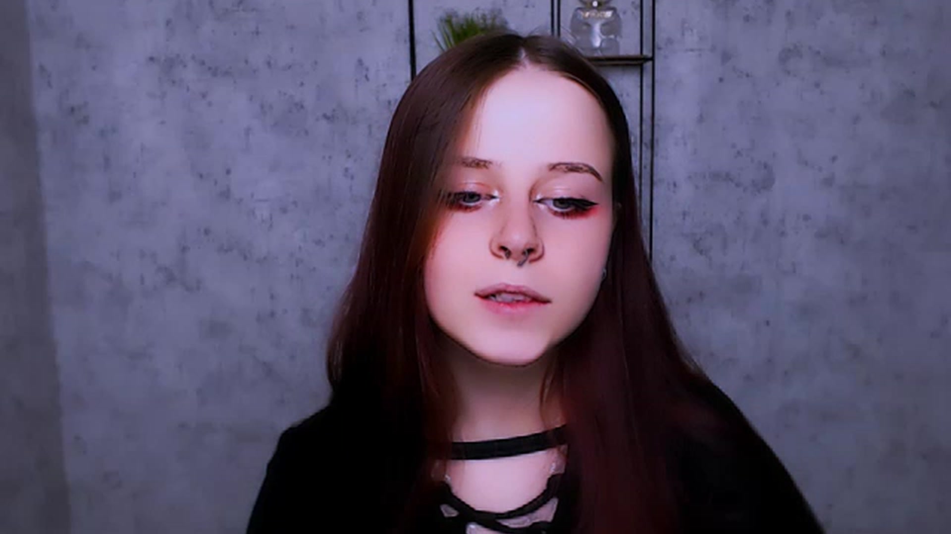 Gallery image thumbnail from SaraLipss_'s myfreecams stream on, 04/03/2023, 20:35 image 3 of 20