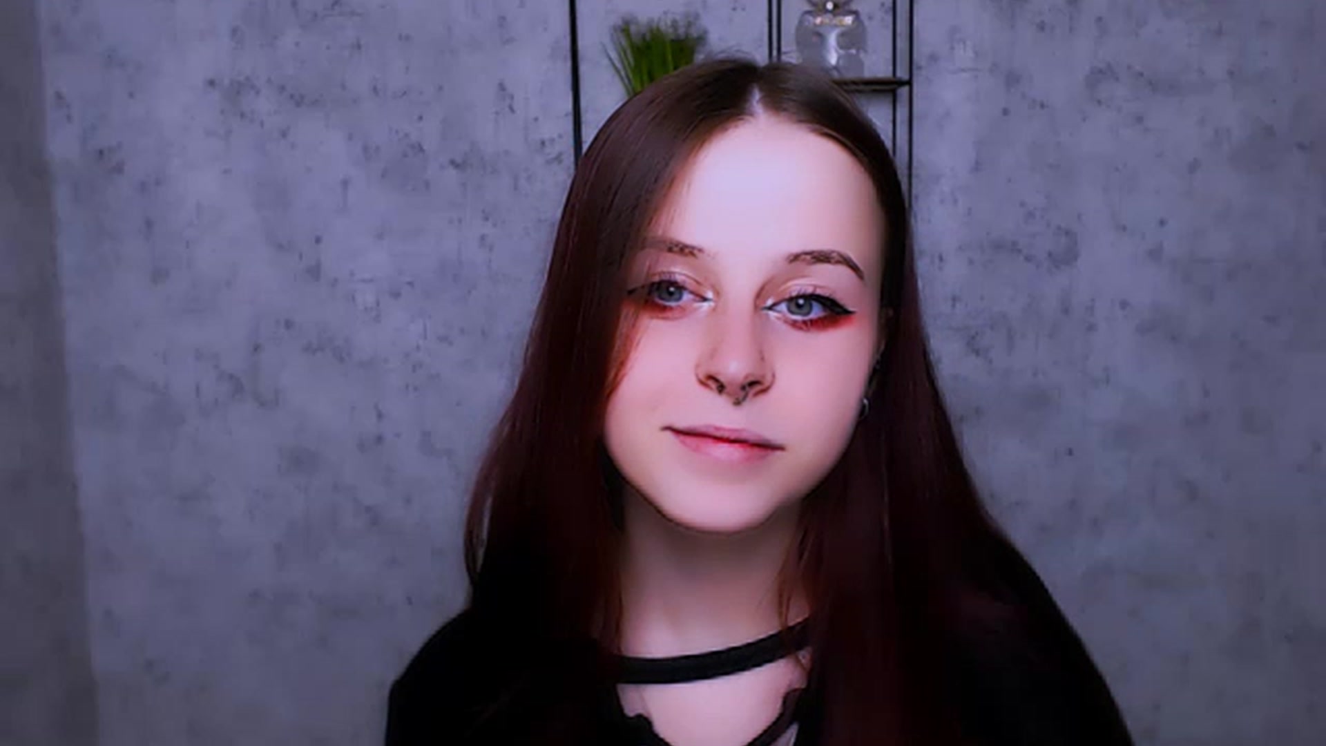 Gallery image thumbnail from SaraLipss_'s myfreecams stream on, 04/03/2023, 20:35 image 8 of 20