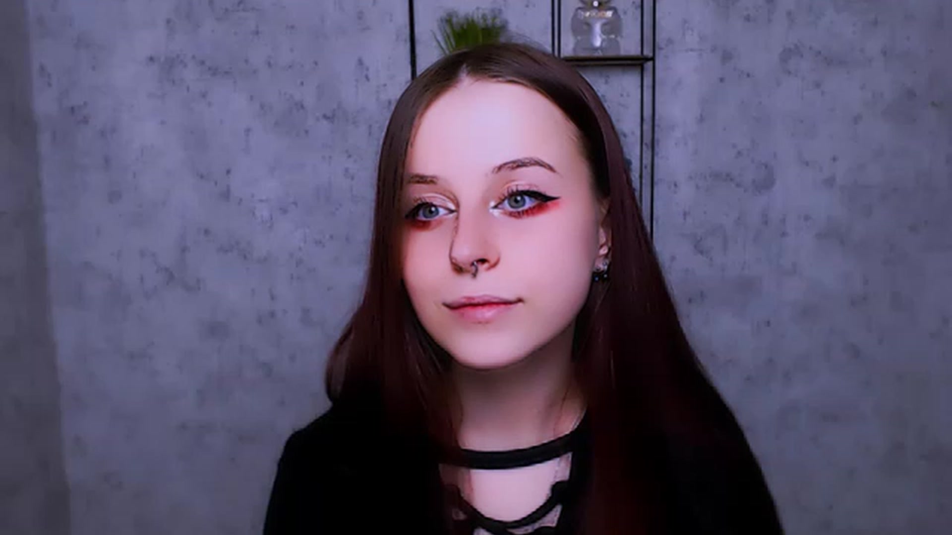 Gallery image thumbnail from SaraLipss_'s myfreecams stream on, 04/03/2023, 20:35 image 14 of 20