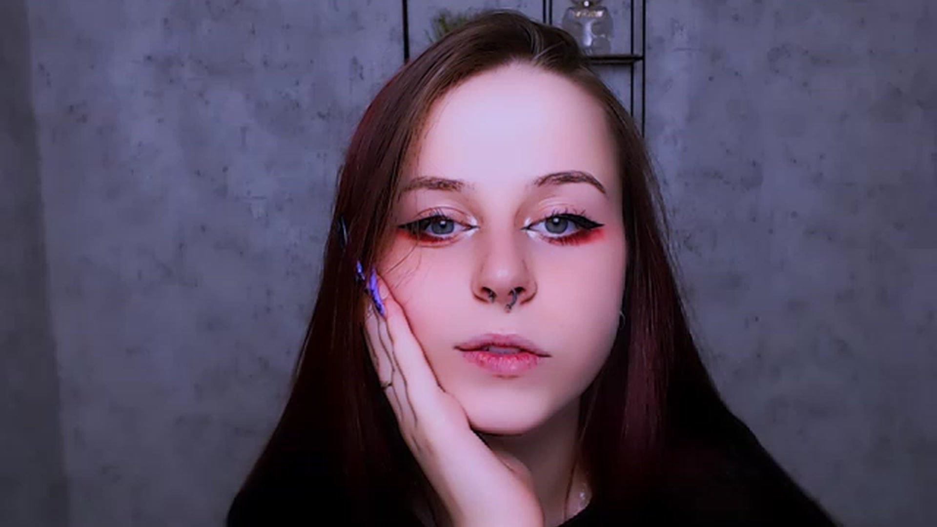 Gallery image thumbnail from SaraLipss_'s myfreecams stream on, 04/03/2023, 21:57 image 1 of 20