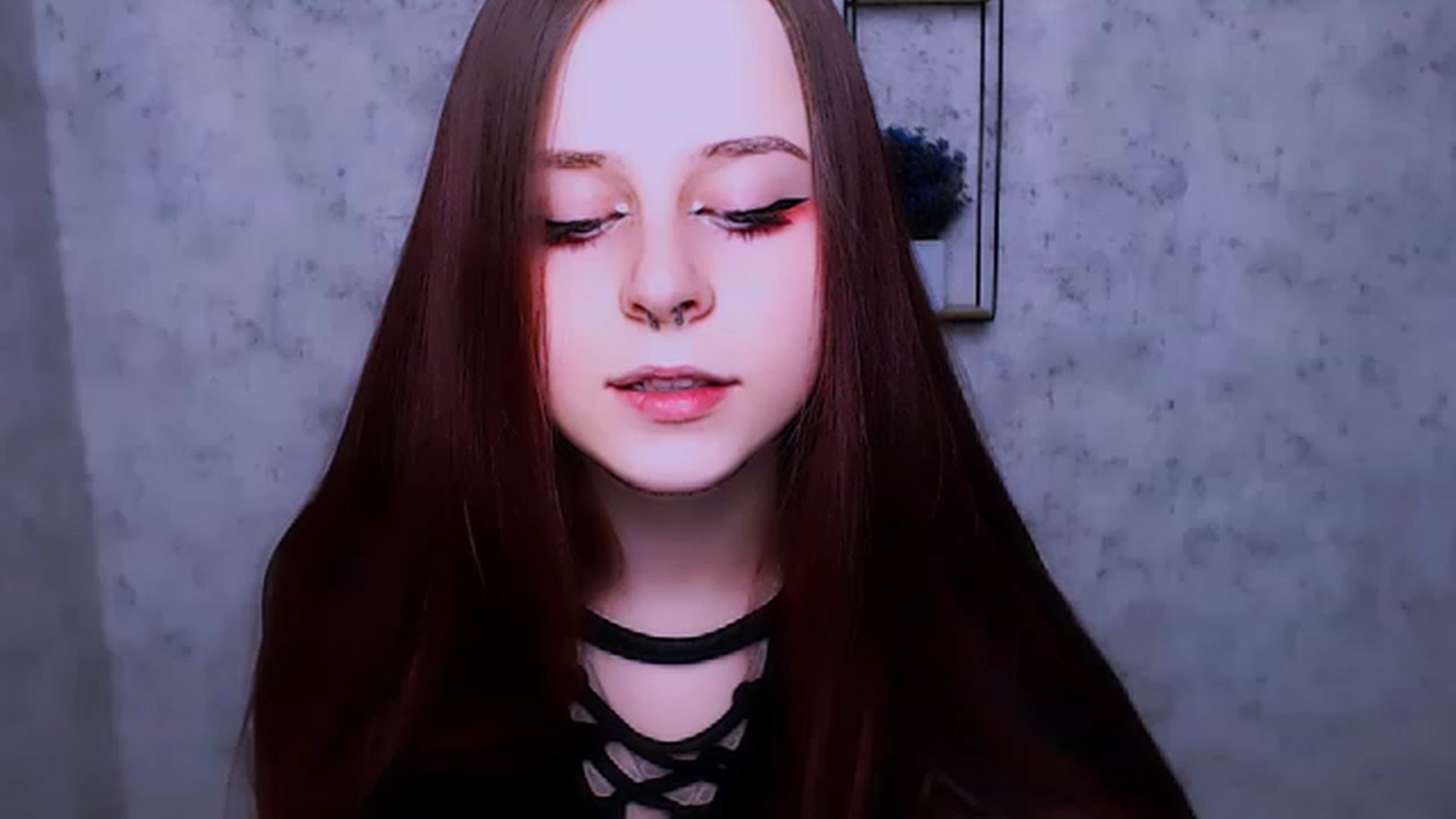 Gallery image thumbnail from SaraLipss_'s myfreecams stream on, 04/03/2023, 21:57 image 10 of 20