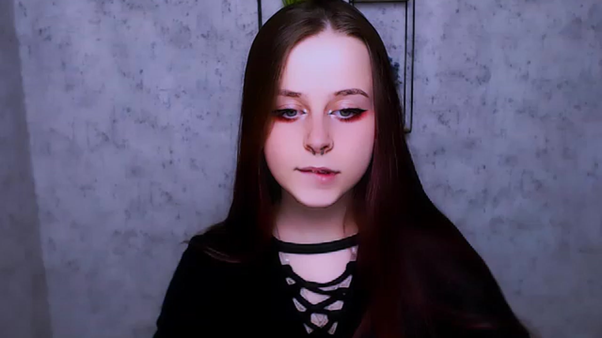 Gallery image thumbnail from SaraLipss_'s myfreecams stream on, 04/03/2023, 21:57 image 5 of 20