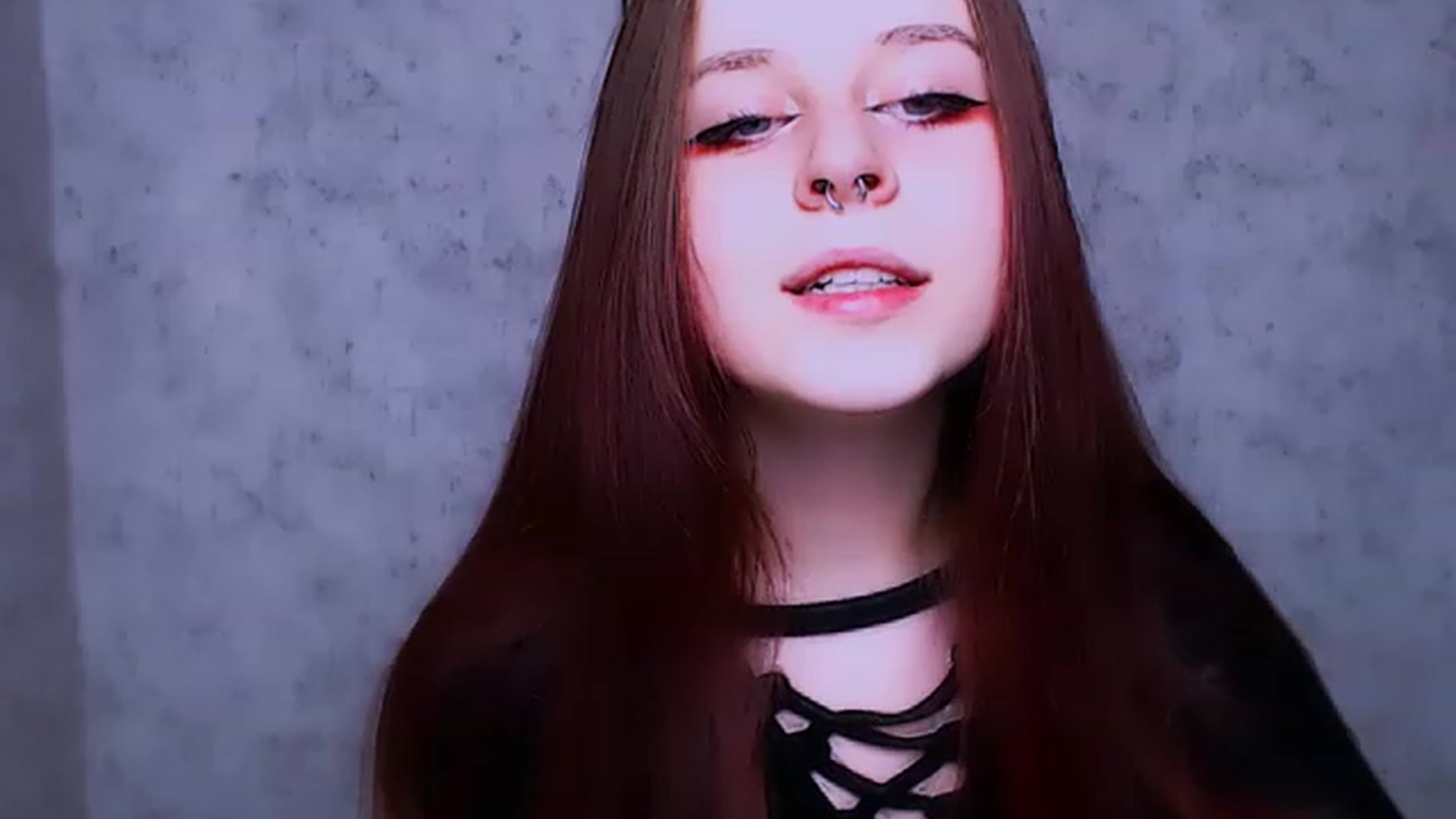 Gallery image thumbnail from SaraLipss_'s myfreecams stream on, 04/03/2023, 22:19 image 9 of 20