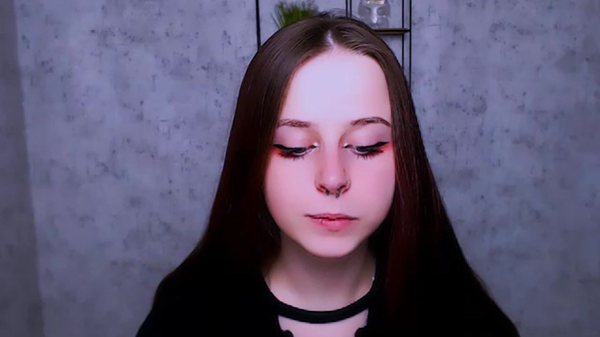 Gallery image thumbnail from SaraLipss_'s myfreecams stream on, 04/04/2023, 24:36 image 2 of 20