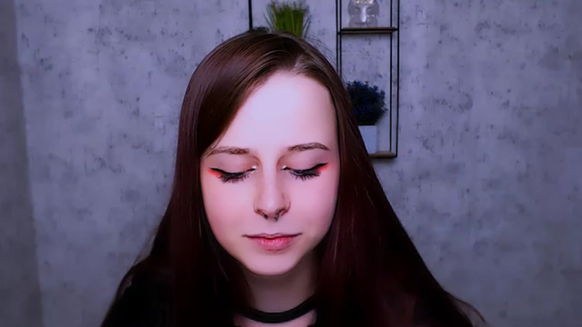 Gallery image thumbnail from SaraLipss_'s myfreecams stream on, 04/04/2023, 24:36 image 20 of 20