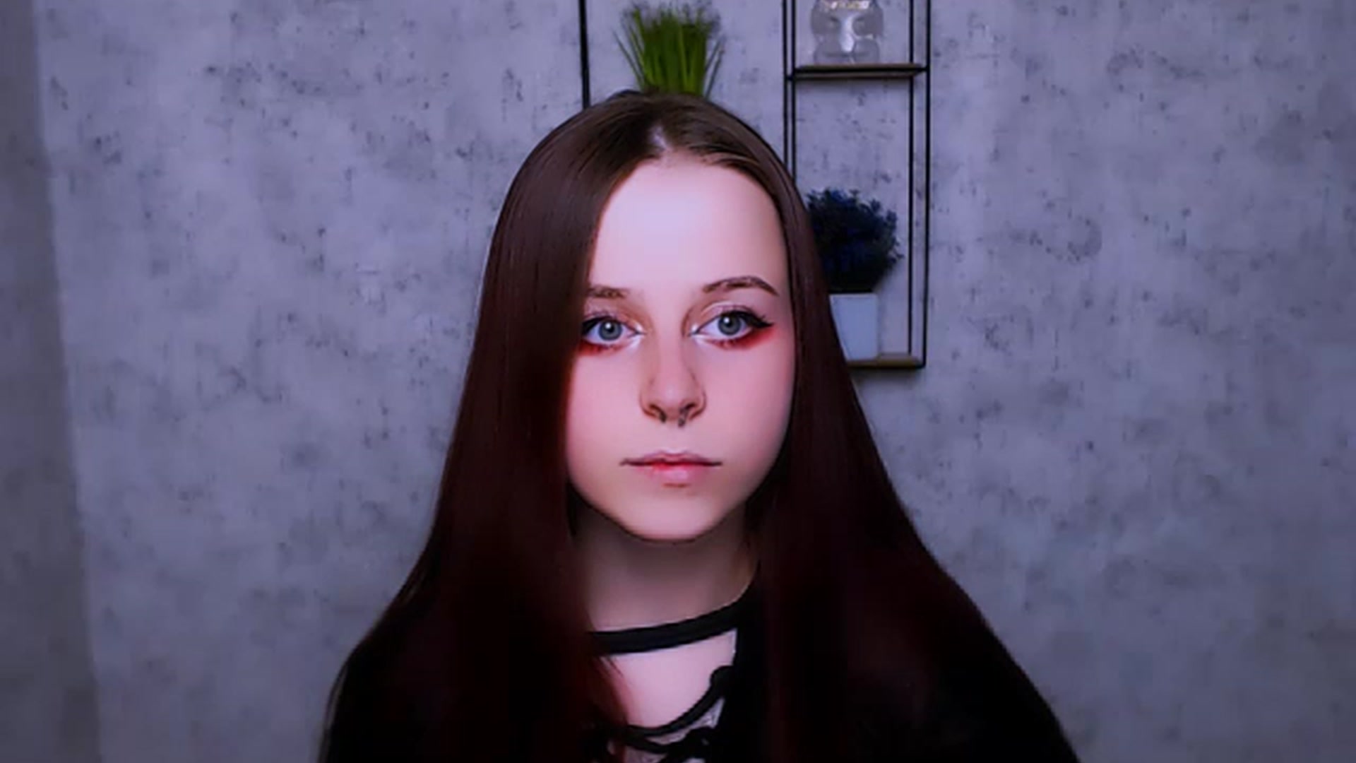 Gallery image thumbnail from SaraLipss_'s myfreecams stream on, 04/04/2023, 24:36 image 14 of 20