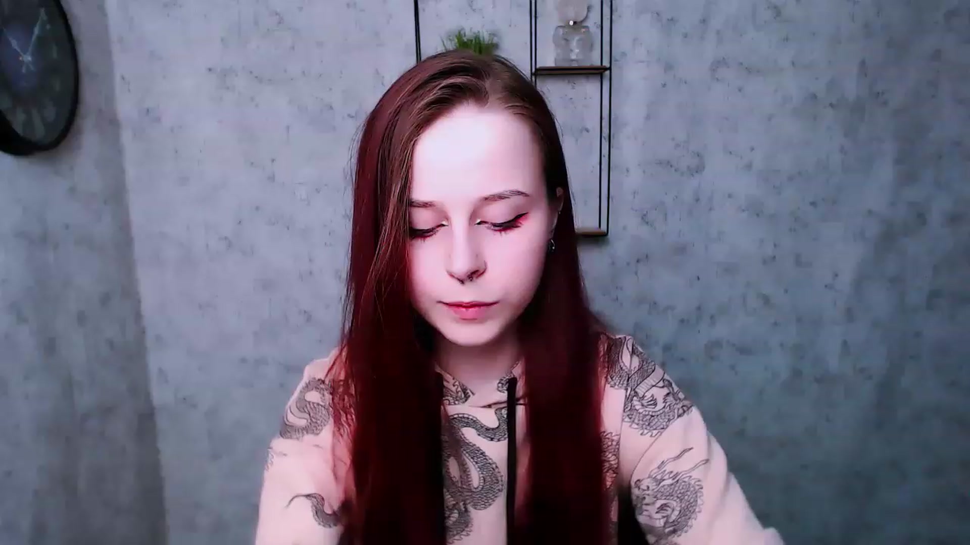 Gallery image thumbnail from SaraLipss_'s myfreecams stream on, 04/08/2023, 13:05 image 8 of 20