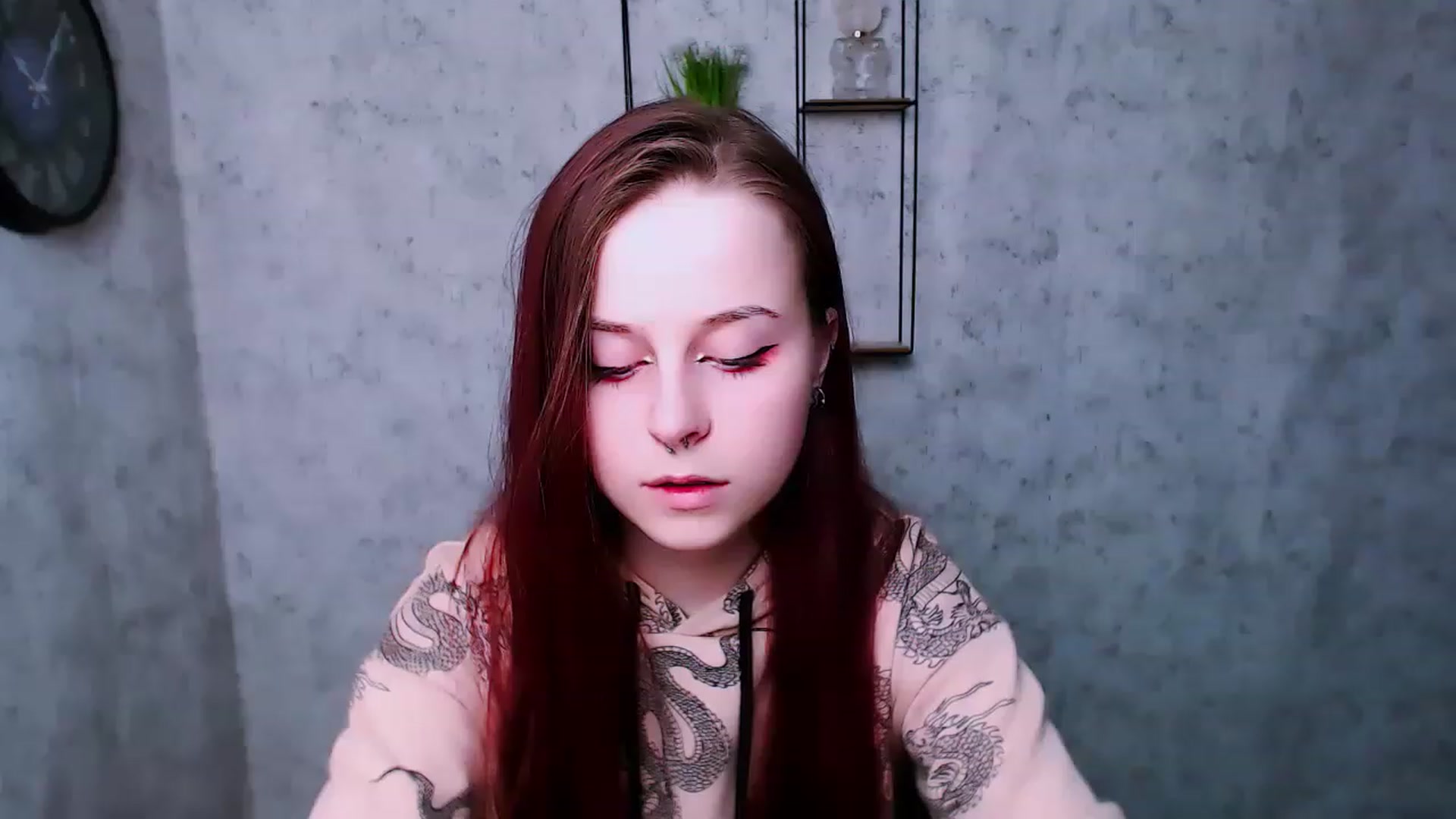 Gallery image thumbnail from SaraLipss_'s myfreecams stream on, 04/08/2023, 13:05 image 12 of 20
