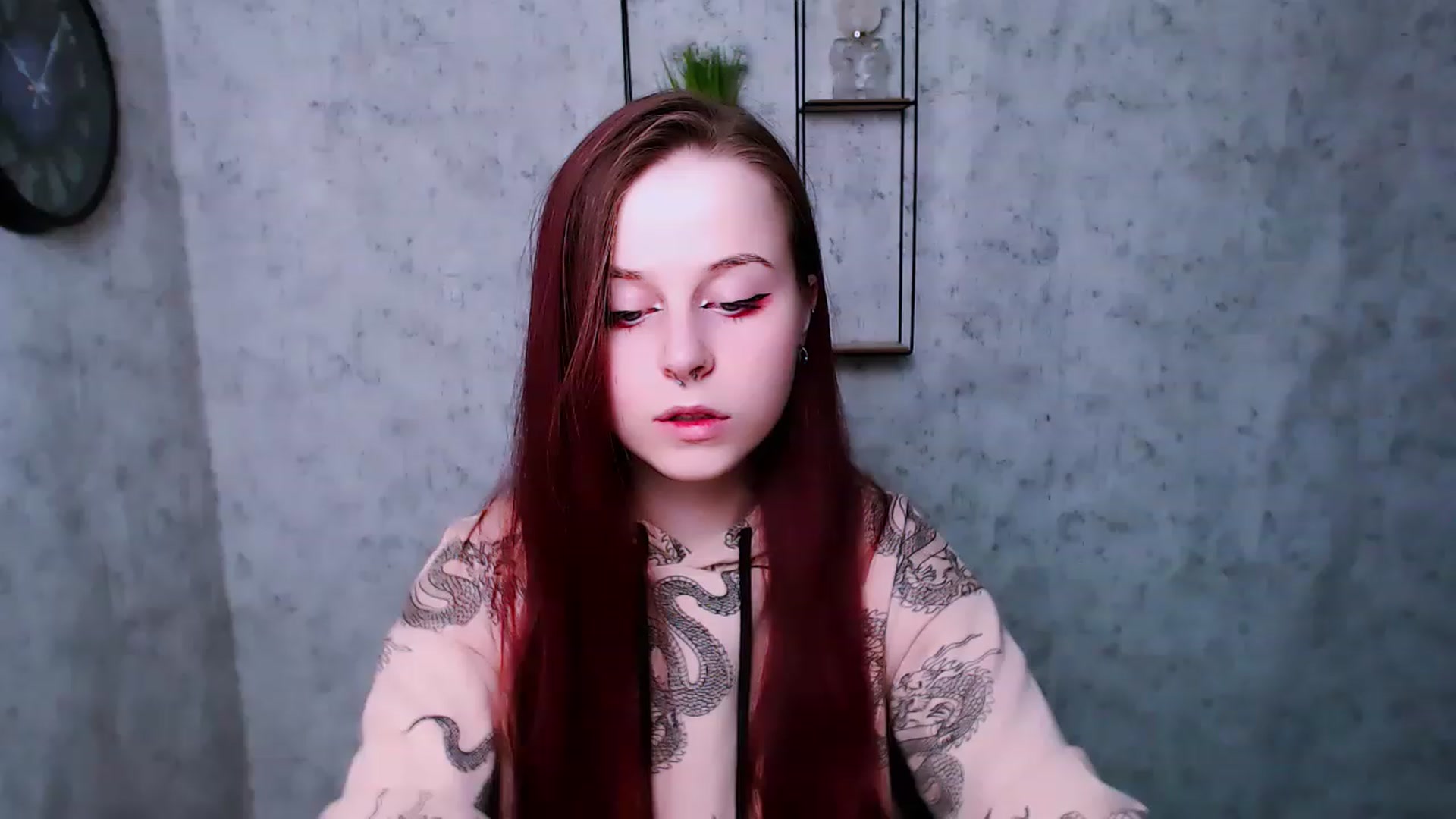 Gallery image thumbnail from SaraLipss_'s myfreecams stream on, 04/08/2023, 13:05 image 15 of 20