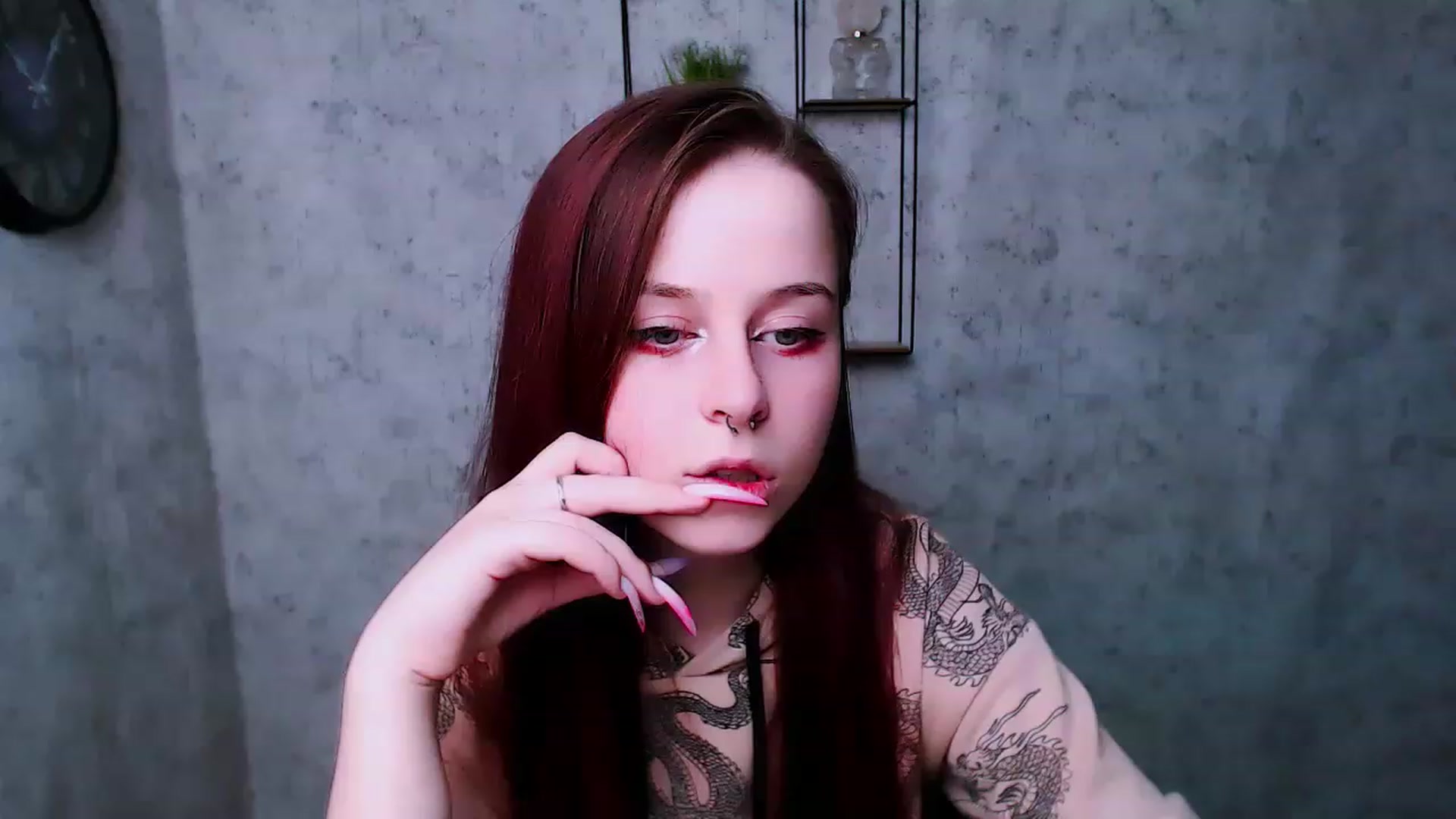 Gallery image thumbnail from SaraLipss_'s myfreecams stream on, 04/08/2023, 13:05 image 6 of 20