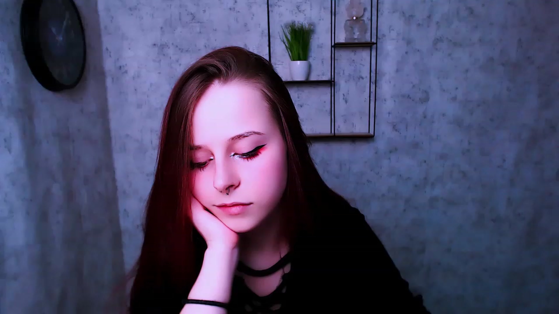 Gallery image thumbnail from SaraLipss_'s myfreecams stream on, 04/09/2023, 16:23 image 20 of 20