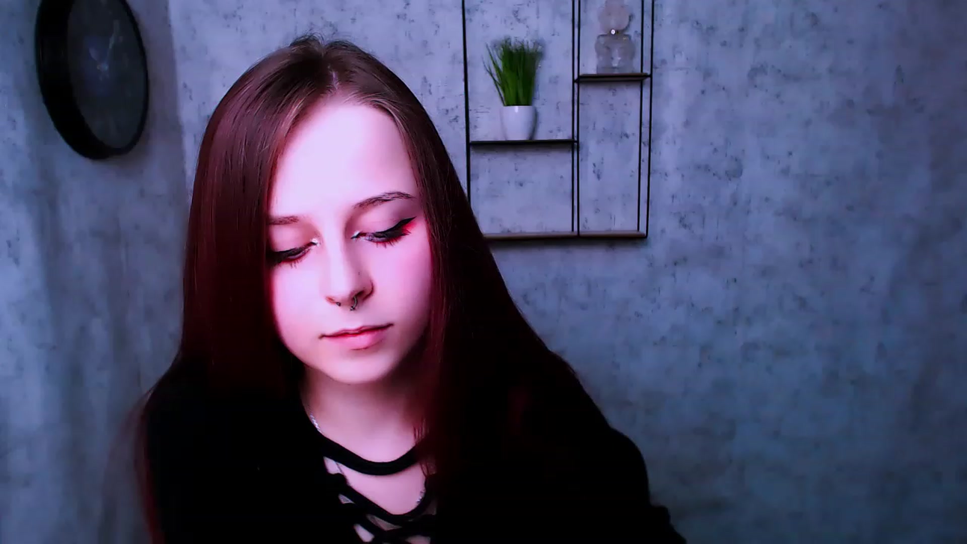 Gallery image thumbnail from SaraLipss_'s myfreecams stream on, 04/09/2023, 16:23 image 17 of 20