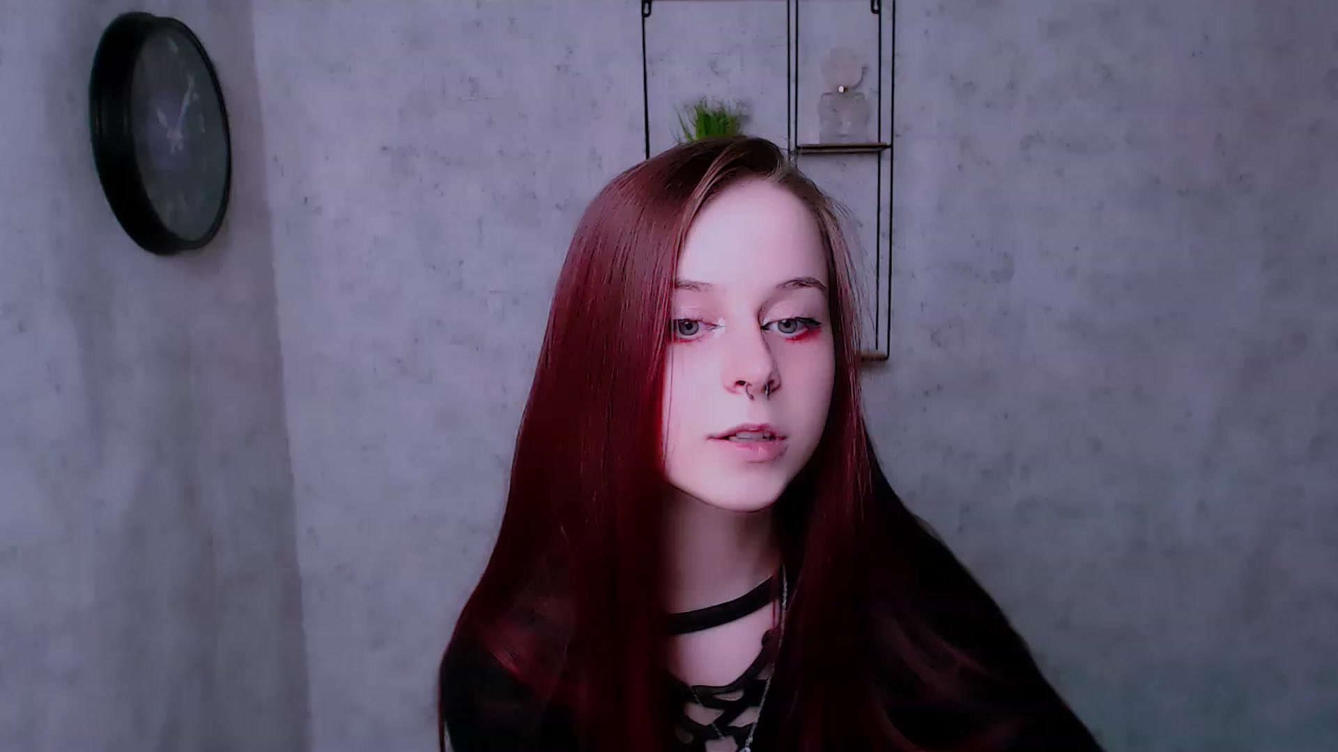 Gallery image thumbnail from SaraLipss_'s myfreecams stream on, 04/10/2023, 14:43 image 19 of 20