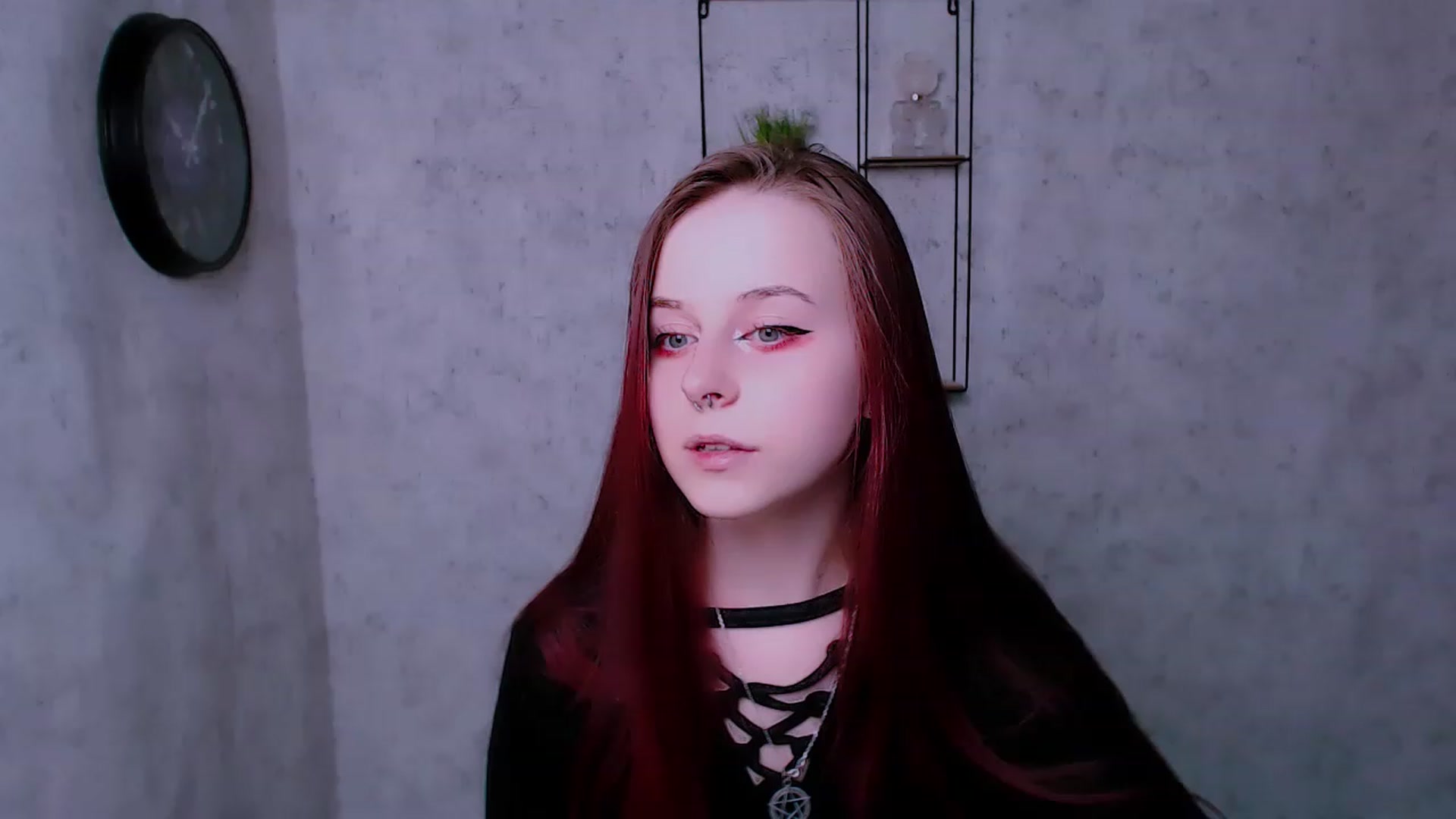 Gallery image thumbnail from SaraLipss_'s myfreecams stream on, 04/10/2023, 14:43 image 14 of 20