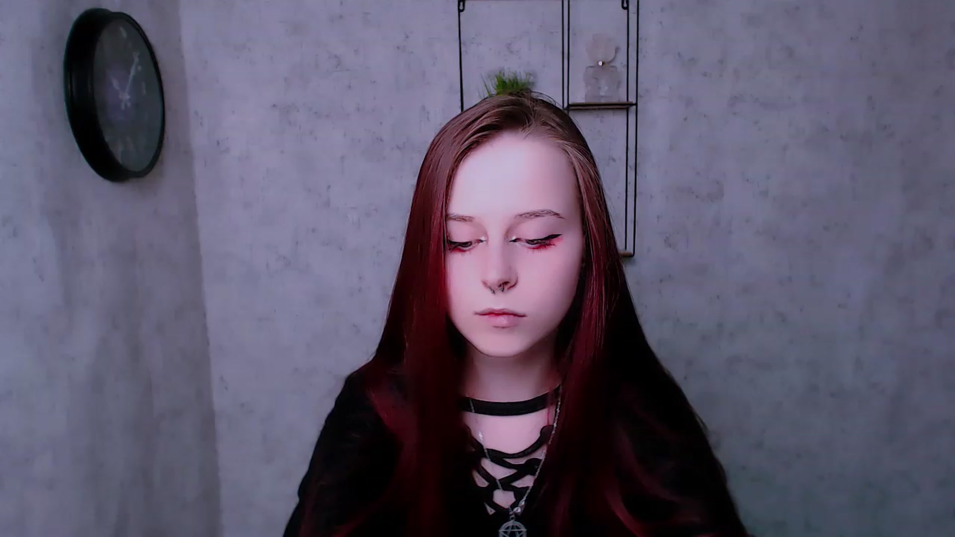Gallery image thumbnail from SaraLipss_'s myfreecams stream on, 04/10/2023, 14:43 image 11 of 20