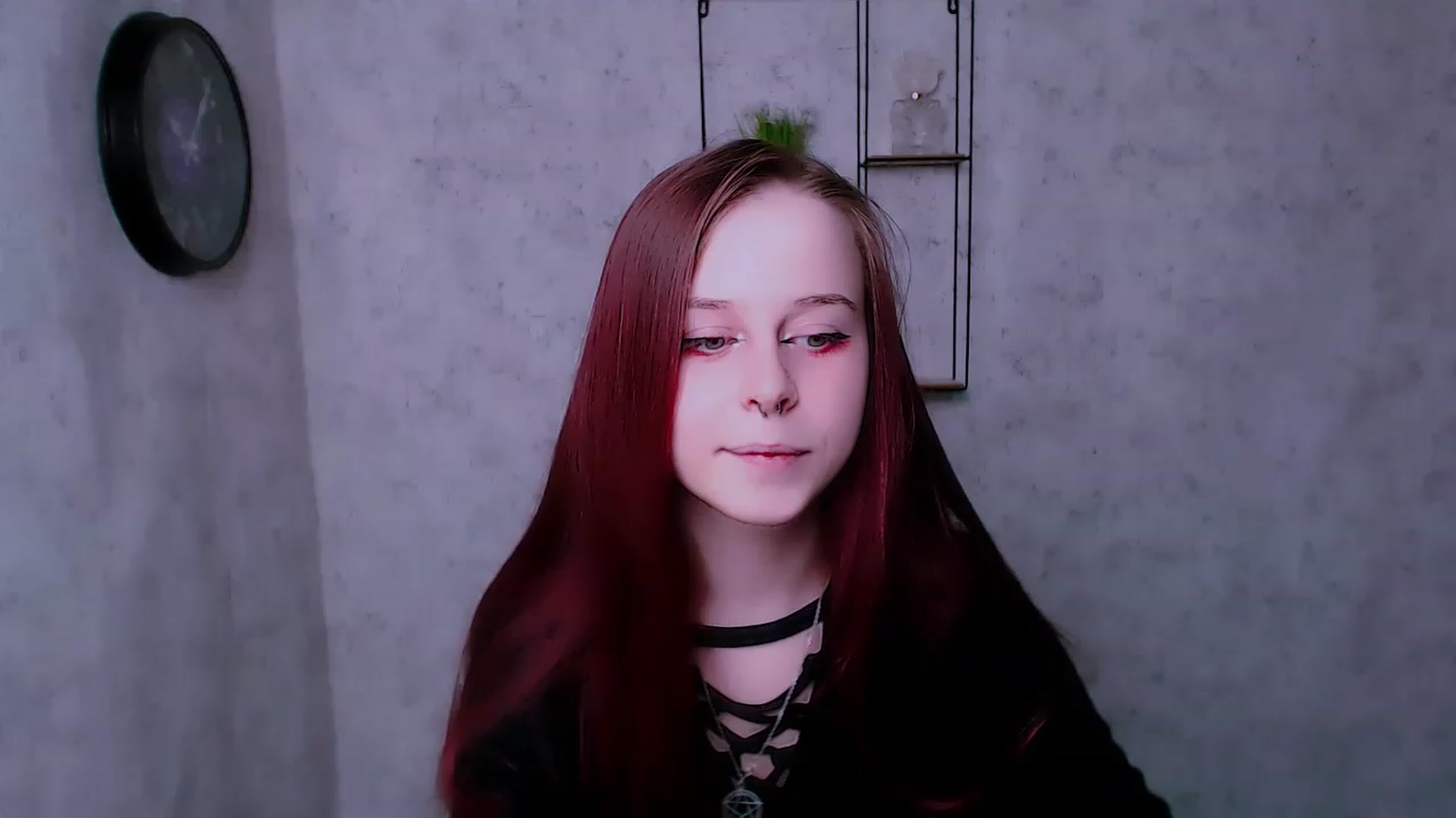 Gallery image thumbnail from SaraLipss_'s myfreecams stream on, 04/10/2023, 16:17 image 11 of 20