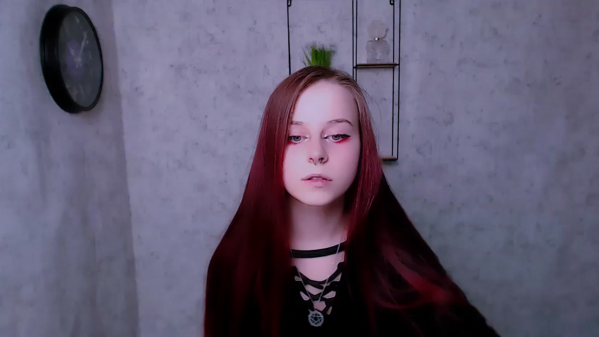 Gallery image thumbnail from SaraLipss_'s myfreecams stream on, 04/10/2023, 16:17 image 16 of 20