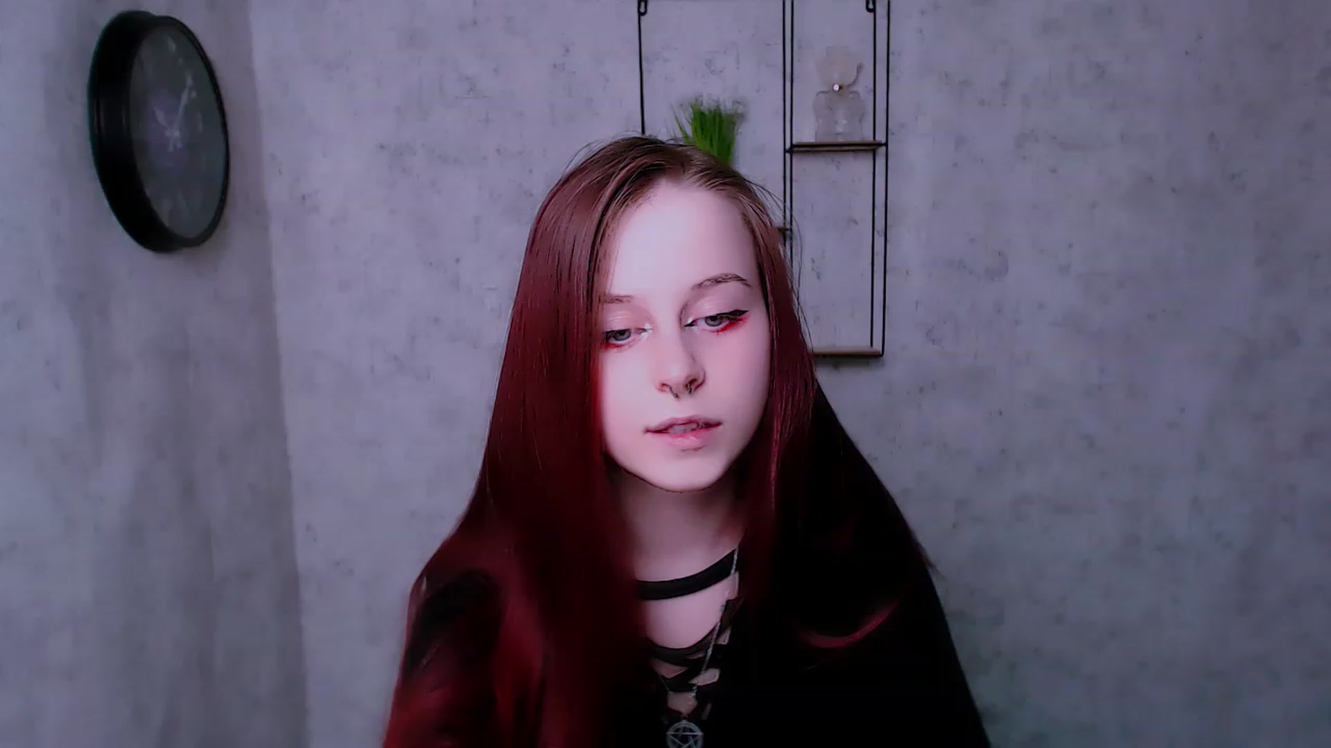 Gallery image thumbnail from SaraLipss_'s myfreecams stream on, 04/10/2023, 16:17 image 6 of 20