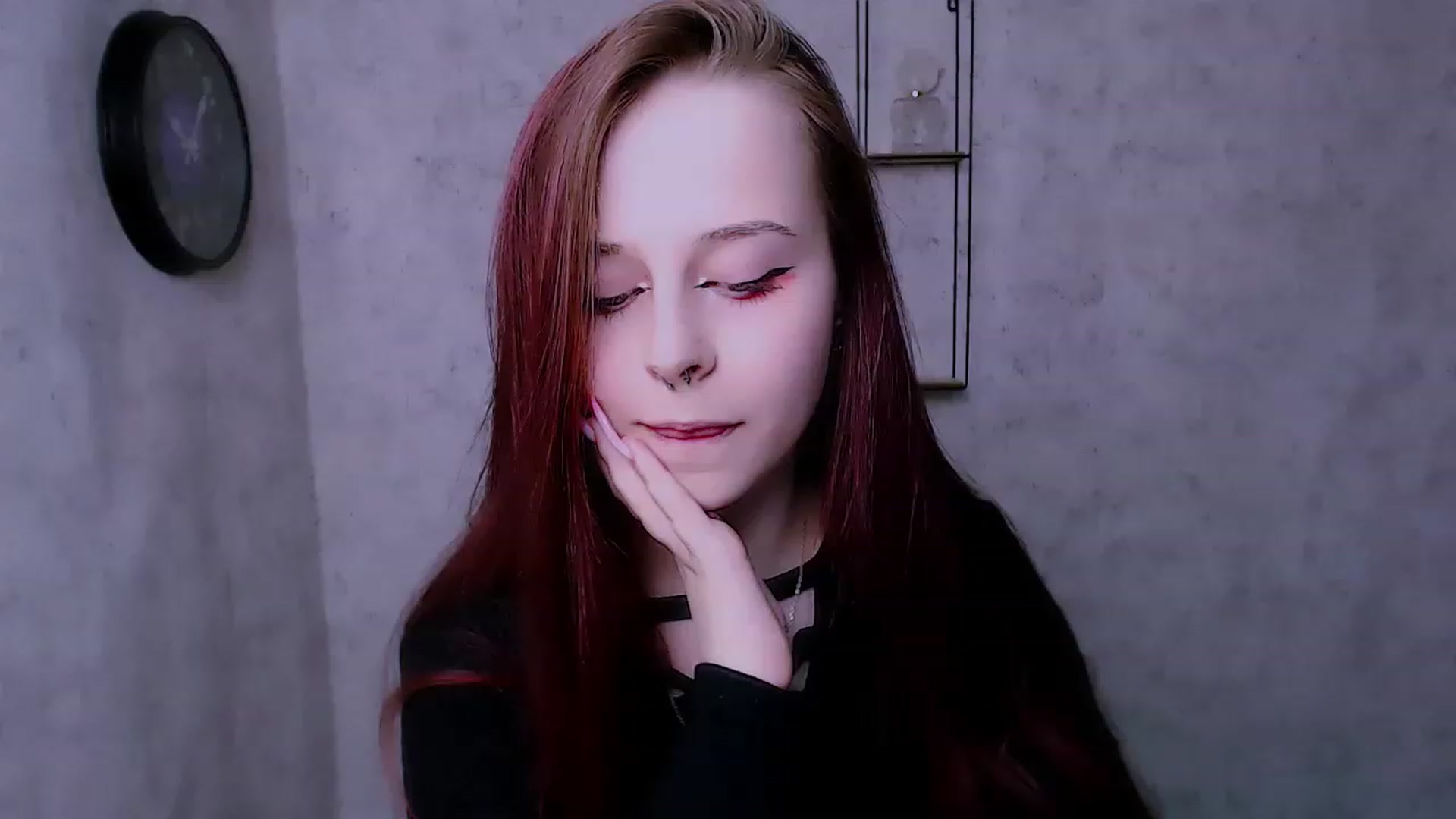 Gallery image thumbnail from SaraLipss_'s myfreecams stream on, 04/10/2023, 16:17 image 19 of 20