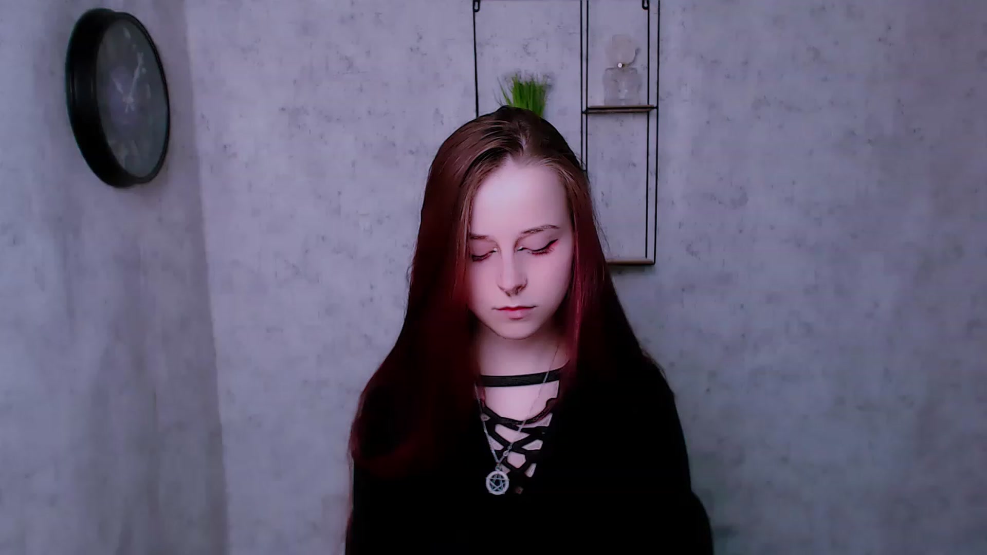 Gallery image thumbnail from SaraLipss_'s myfreecams stream on, 04/10/2023, 16:17 image 2 of 20