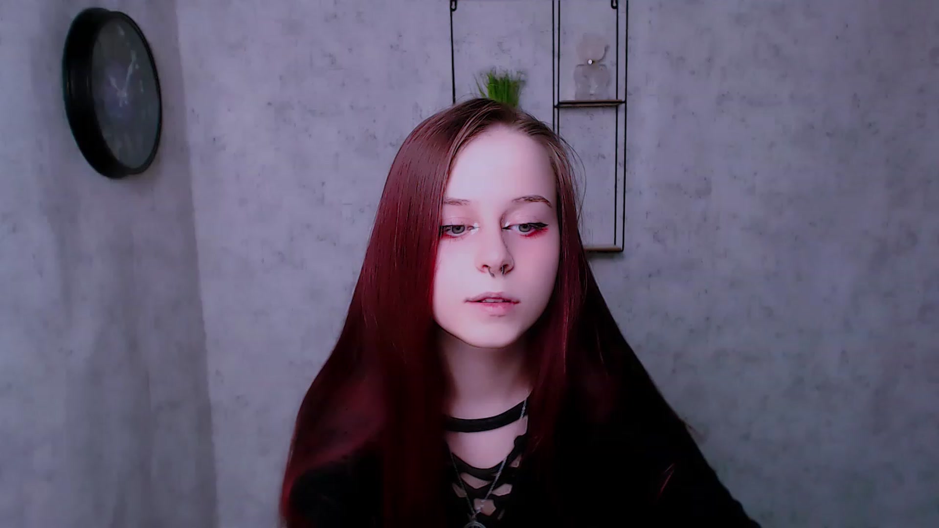 Gallery image thumbnail from SaraLipss_'s myfreecams stream on, 04/10/2023, 16:17 image 12 of 20