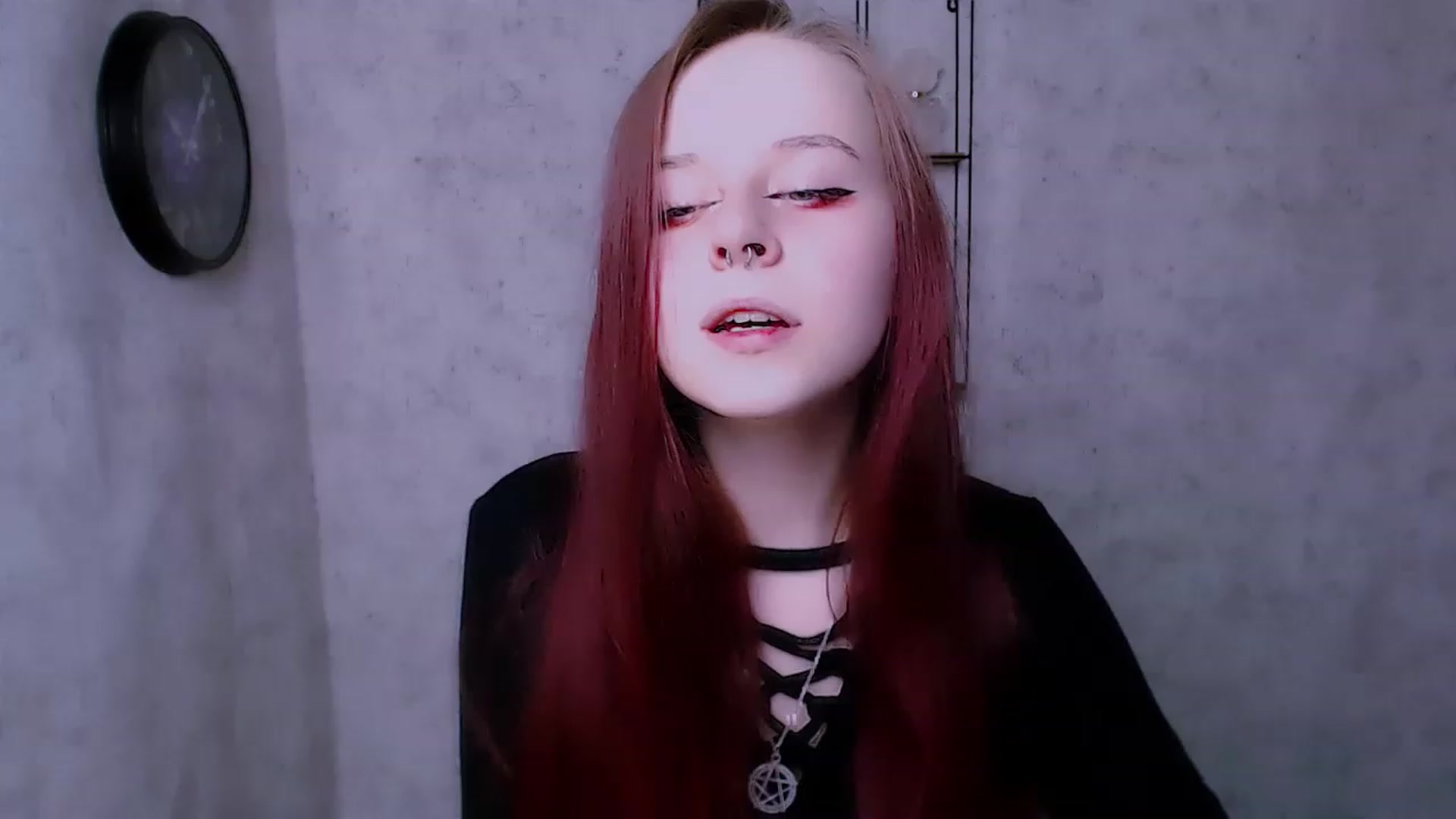 Gallery image thumbnail from SaraLipss_'s myfreecams stream on, 04/10/2023, 18:41 image 3 of 20