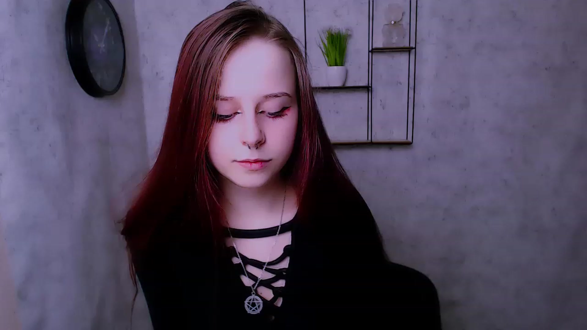 Gallery image thumbnail from SaraLipss_'s myfreecams stream on, 04/11/2023, 13:53 image 2 of 20