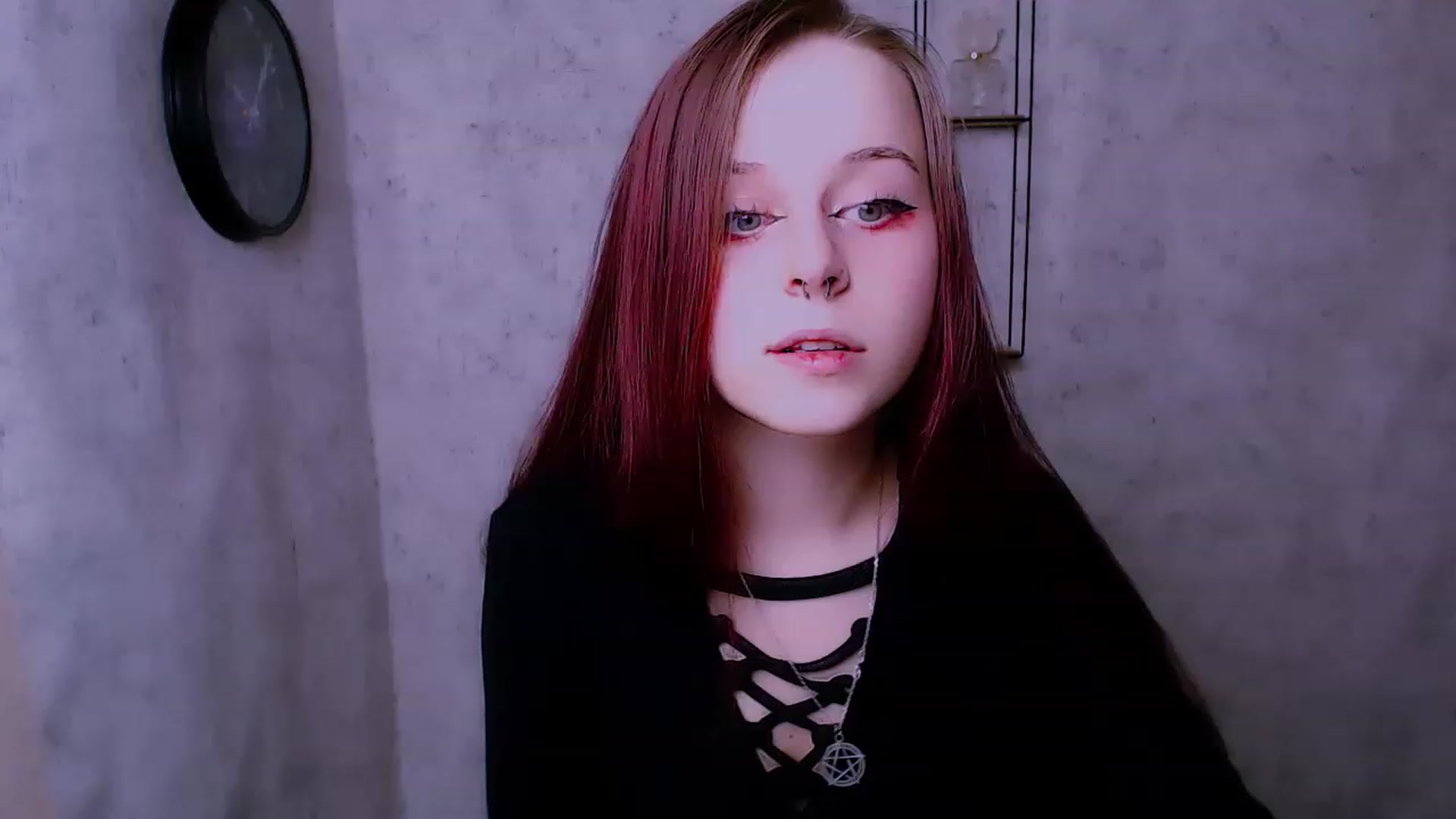 Gallery image thumbnail from SaraLipss_'s myfreecams stream on, 04/11/2023, 13:53 image 1 of 20
