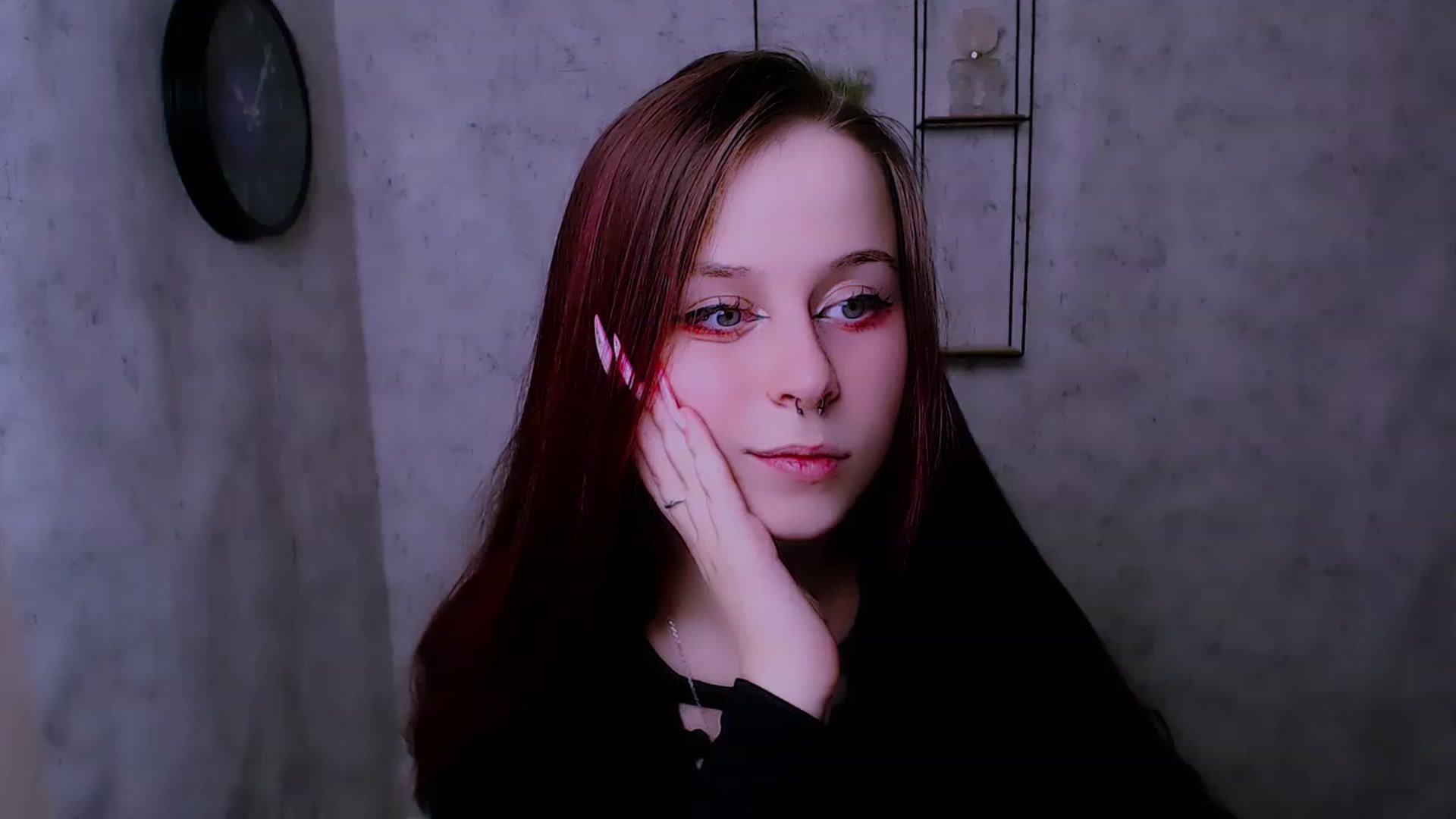 Gallery image thumbnail from SaraLipss_'s myfreecams stream on, 04/11/2023, 13:53 image 3 of 20
