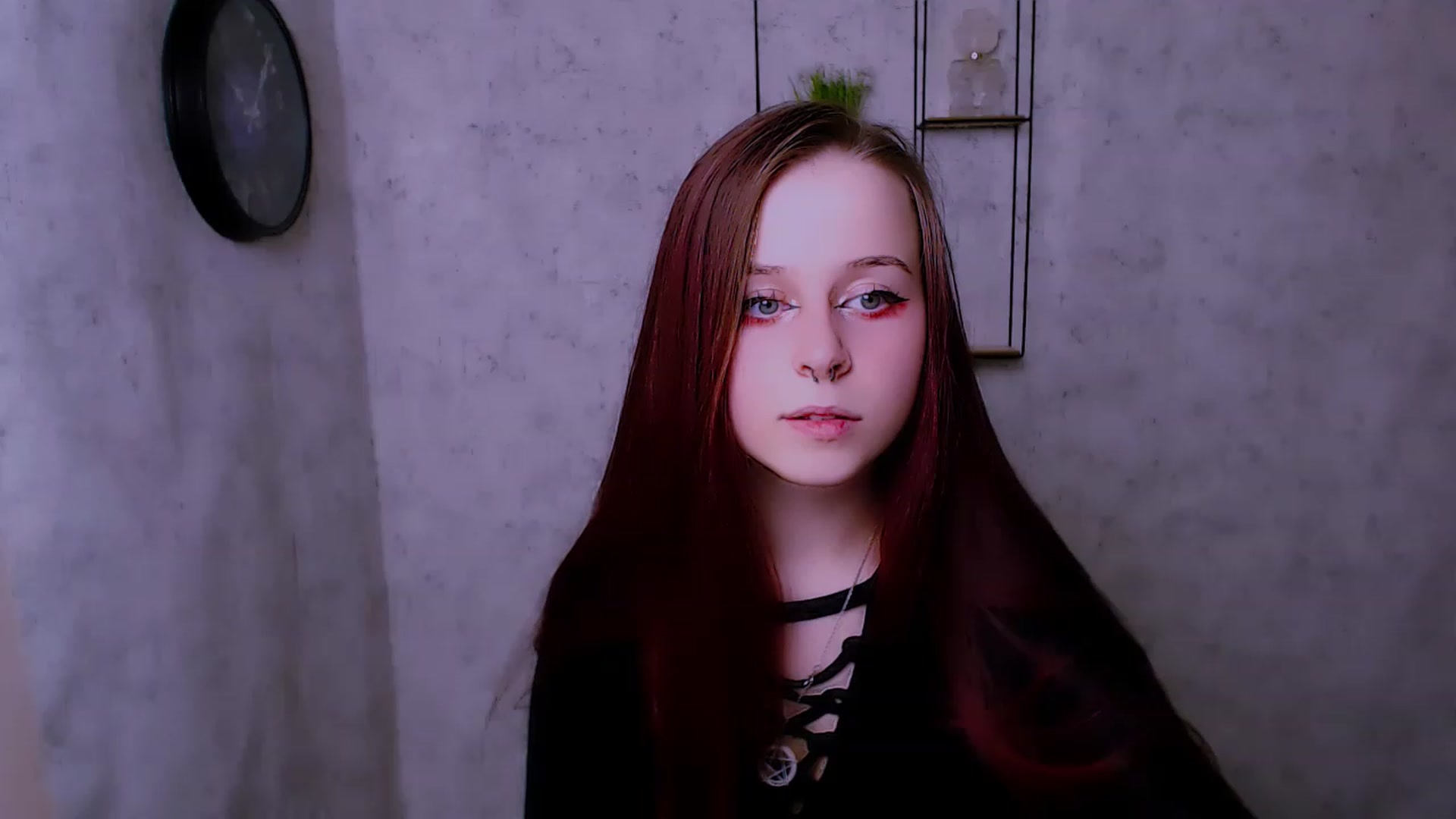 Gallery image thumbnail from SaraLipss_'s myfreecams stream on, 04/11/2023, 13:53 image 16 of 20