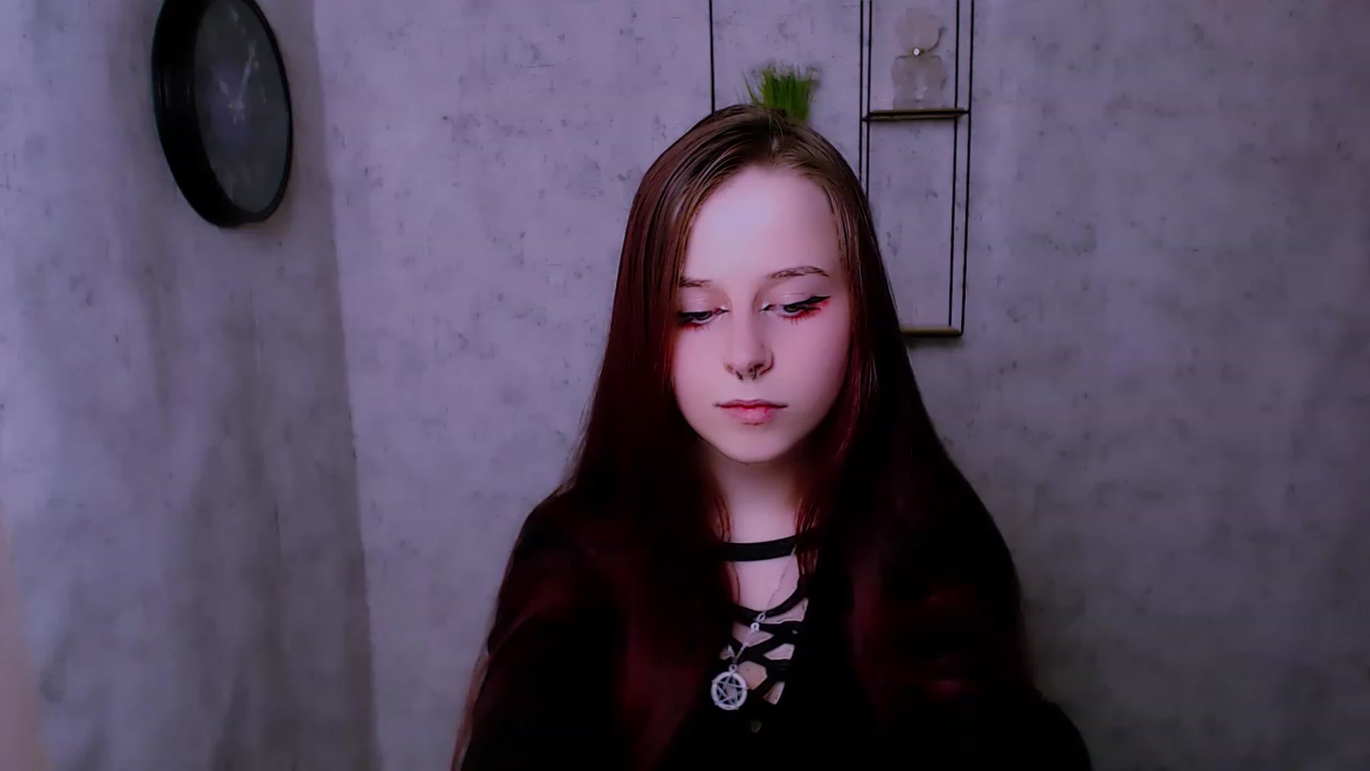 Gallery image thumbnail from SaraLipss_'s myfreecams stream on, 04/11/2023, 13:53 image 9 of 20