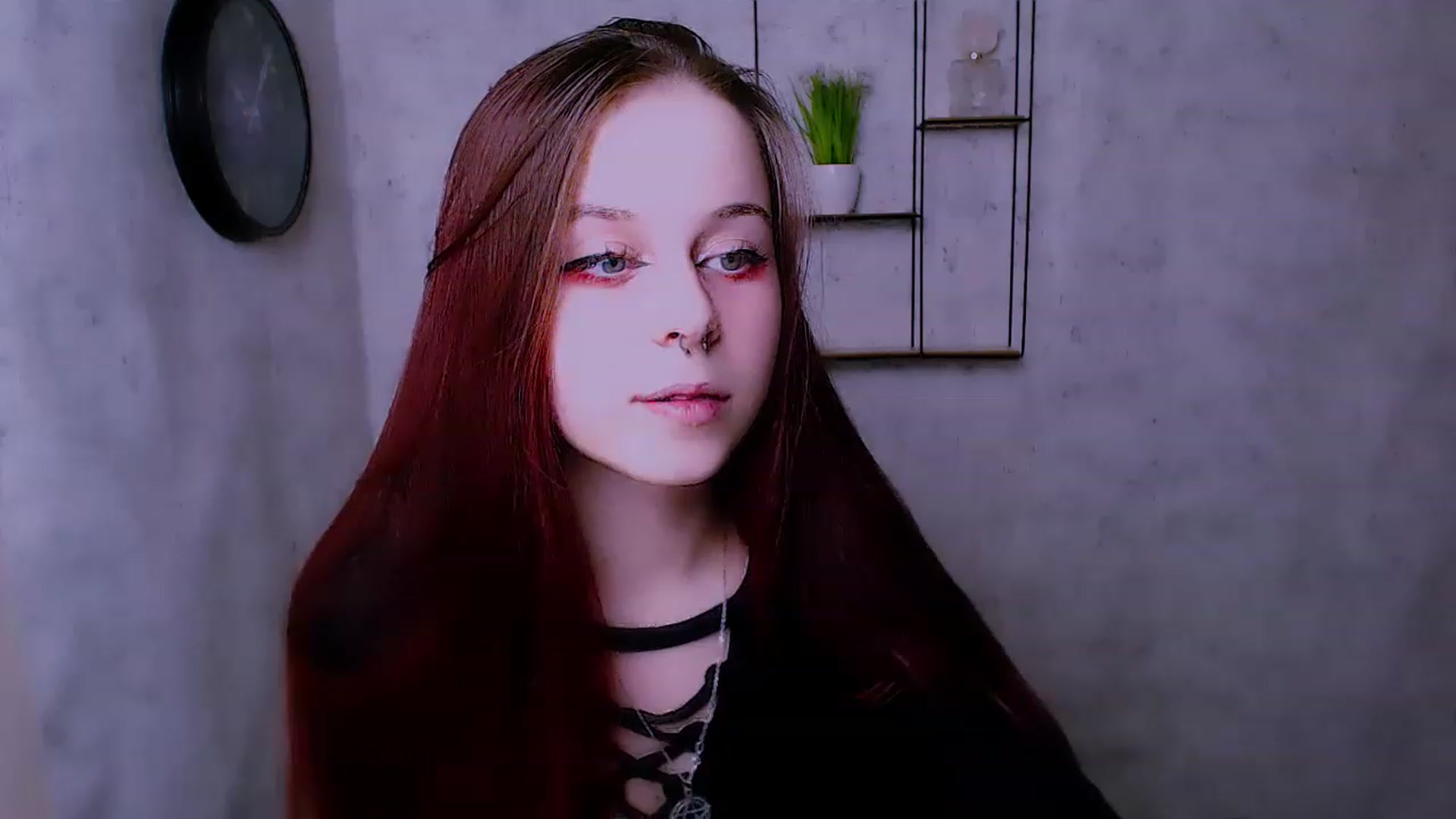Gallery image thumbnail from SaraLipss_'s myfreecams stream on, 04/11/2023, 16:23 image 18 of 20