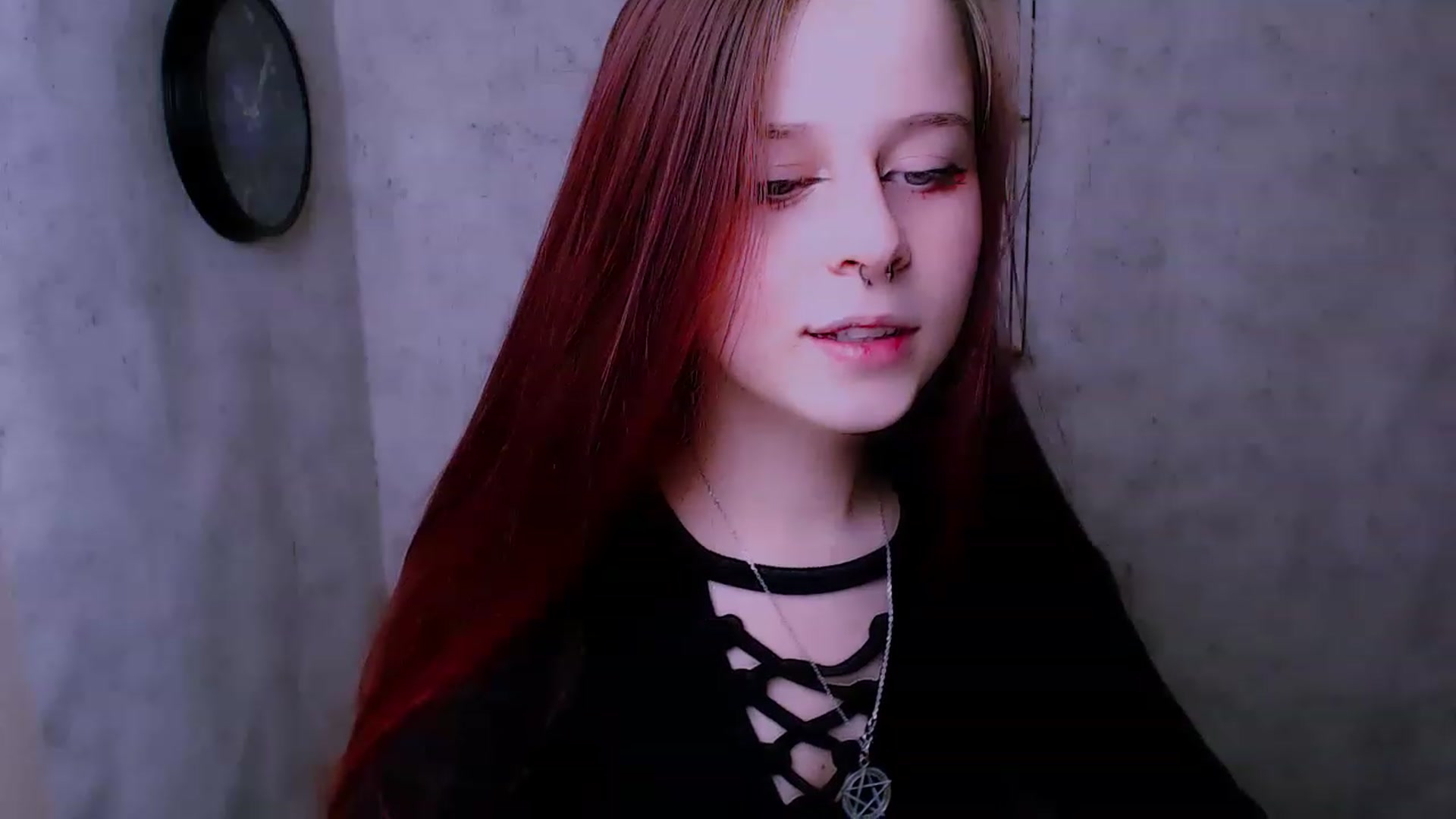 Gallery image thumbnail from SaraLipss_'s myfreecams stream on, 04/11/2023, 16:23 image 15 of 20
