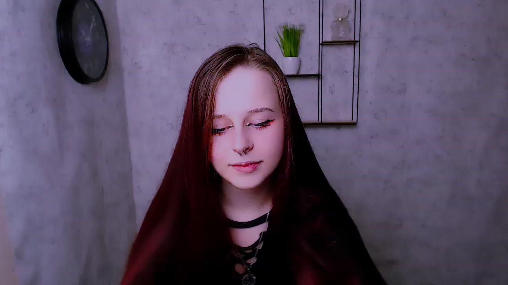 Gallery image thumbnail from SaraLipss_'s myfreecams stream on, 04/11/2023, 16:23 image 10 of 20