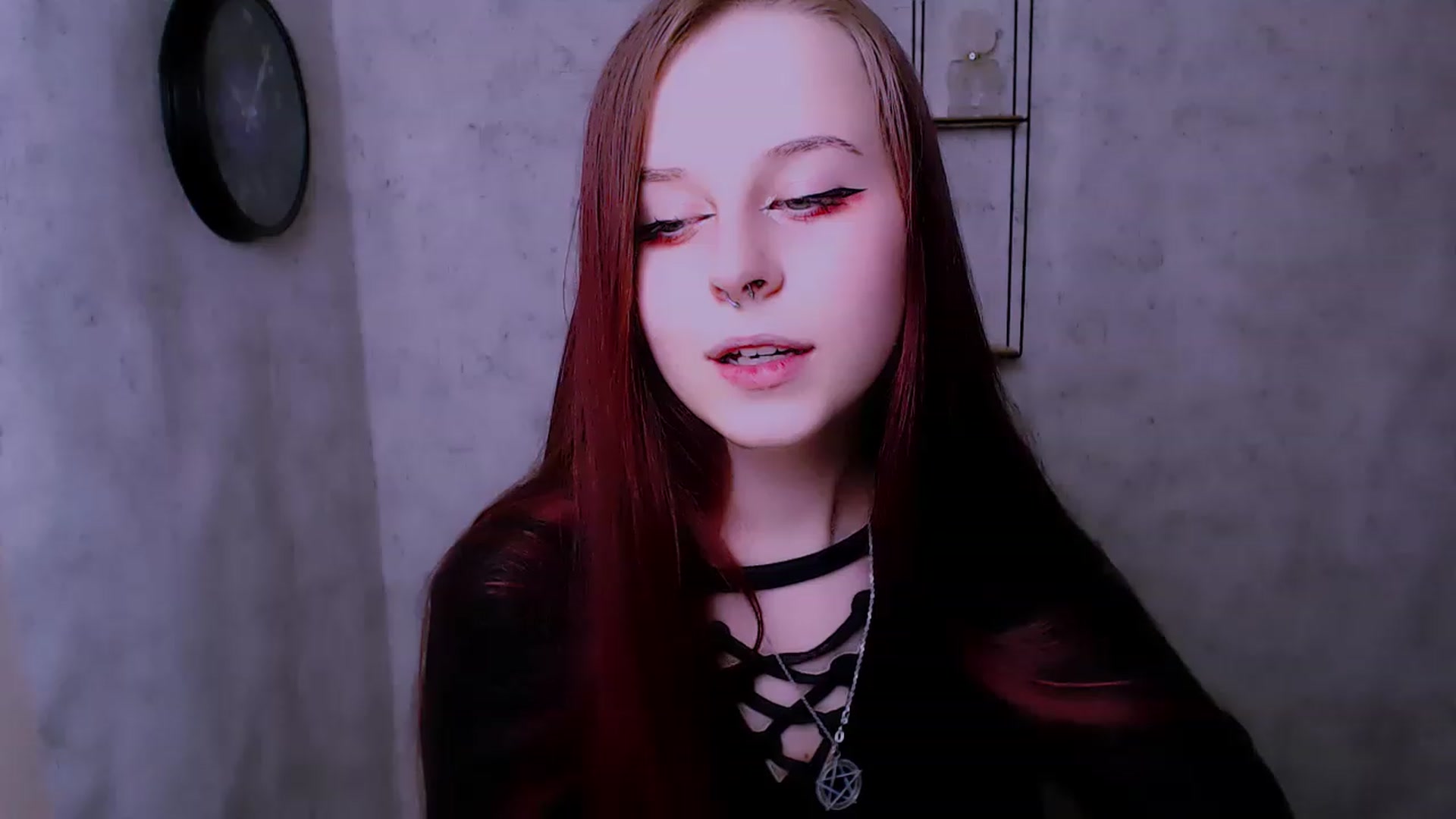 Gallery image thumbnail from SaraLipss_'s myfreecams stream on, 04/11/2023, 17:10 image 8 of 20