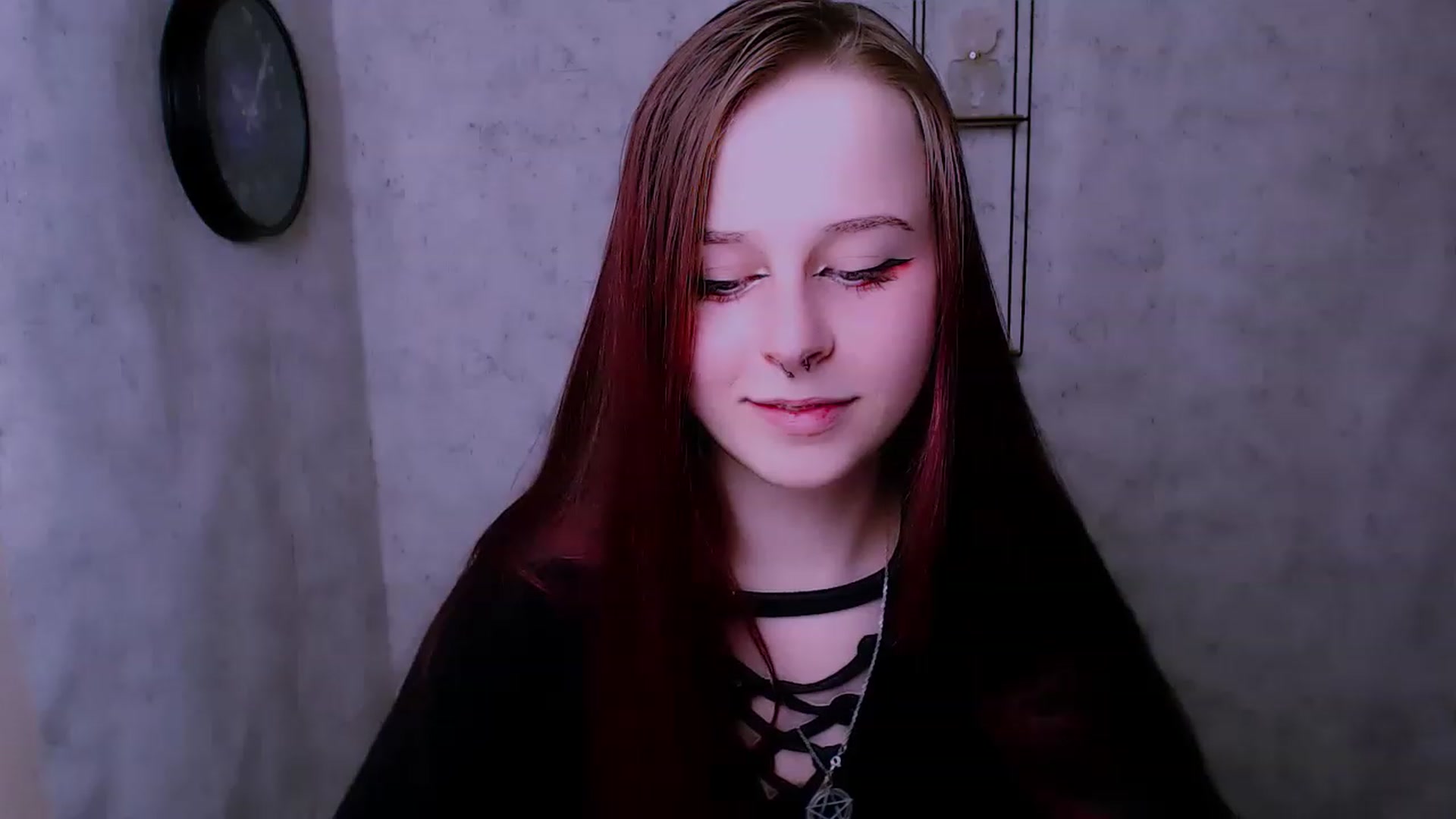 Gallery image thumbnail from SaraLipss_'s myfreecams stream on, 04/11/2023, 17:10 image 16 of 20