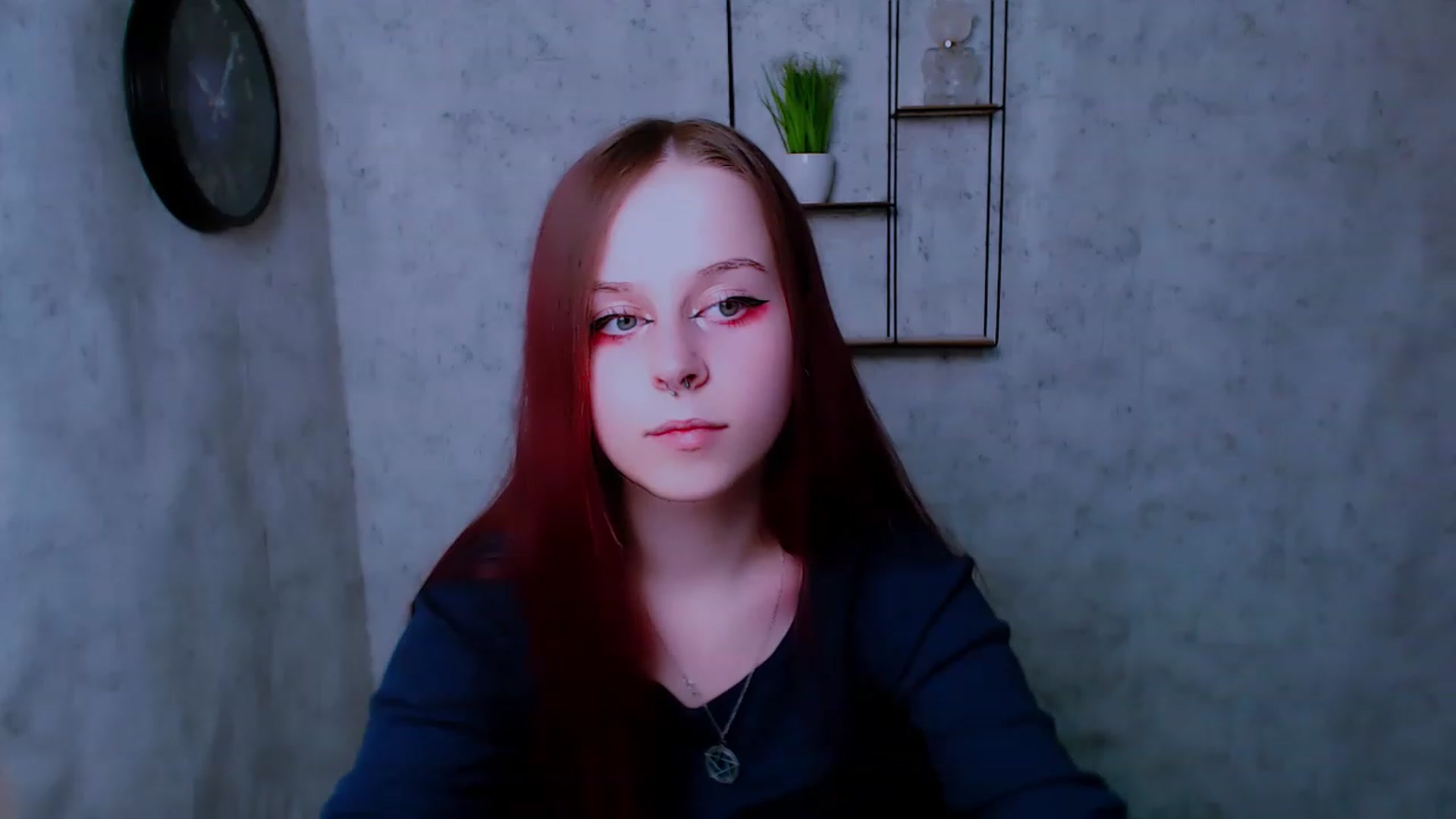 Gallery image thumbnail from SaraLipss_'s myfreecams stream on, 04/12/2023, 14:29 image 3 of 20