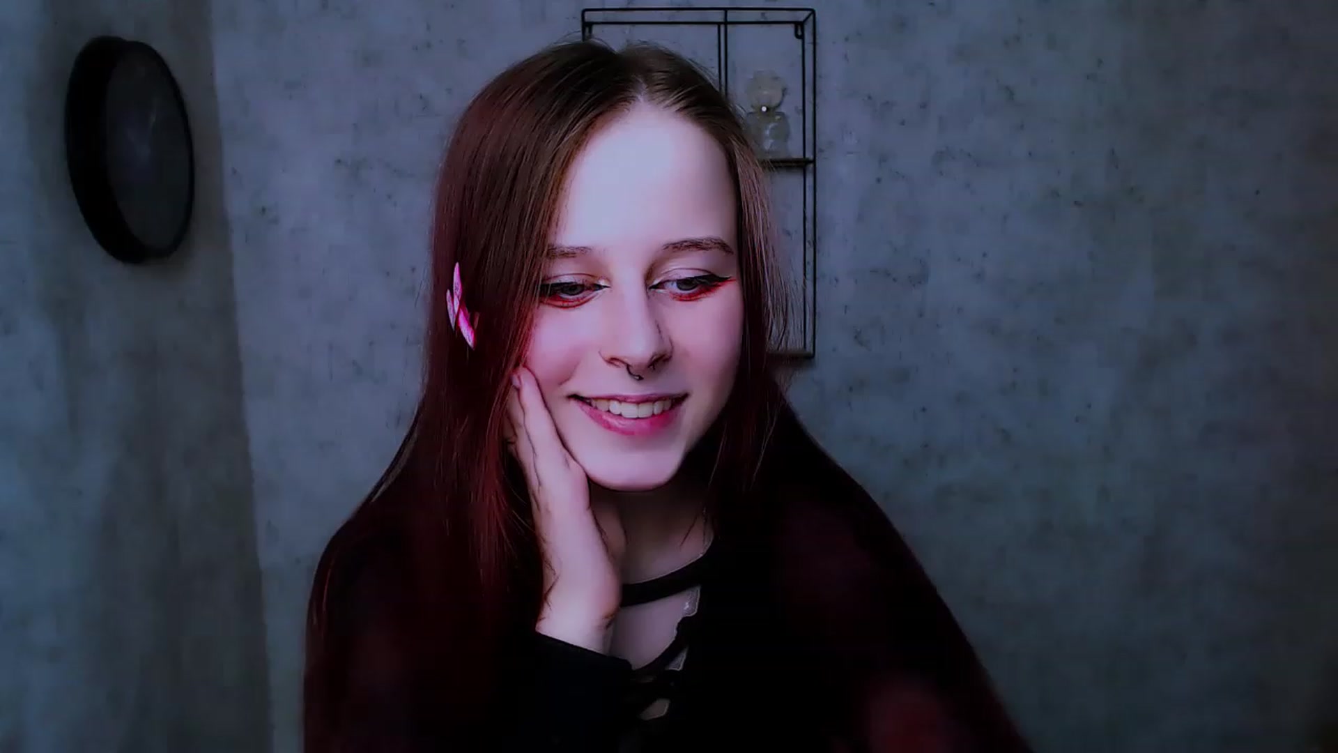 Gallery image thumbnail from SaraLipss_'s myfreecams stream on, 04/14/2023, 17:14 image 8 of 20