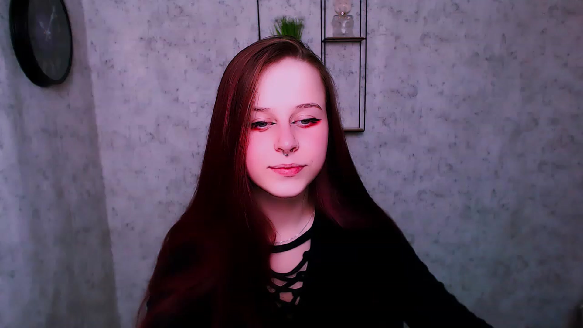 Gallery image thumbnail from SaraLipss_'s myfreecams stream on, 04/17/2023, 20:56 image 7 of 20