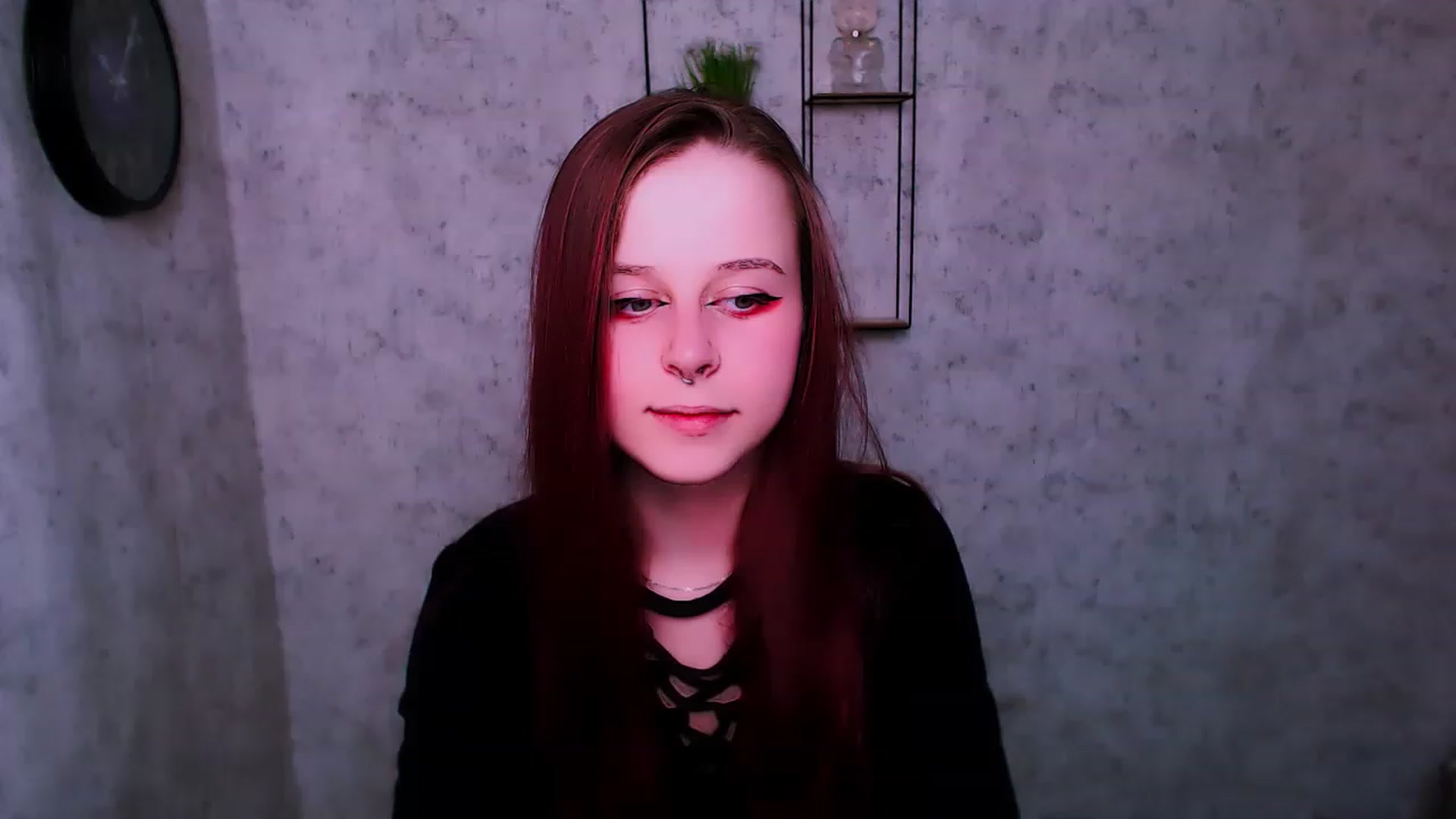 Gallery image thumbnail from SaraLipss_'s myfreecams stream on, 04/17/2023, 20:56 image 15 of 20