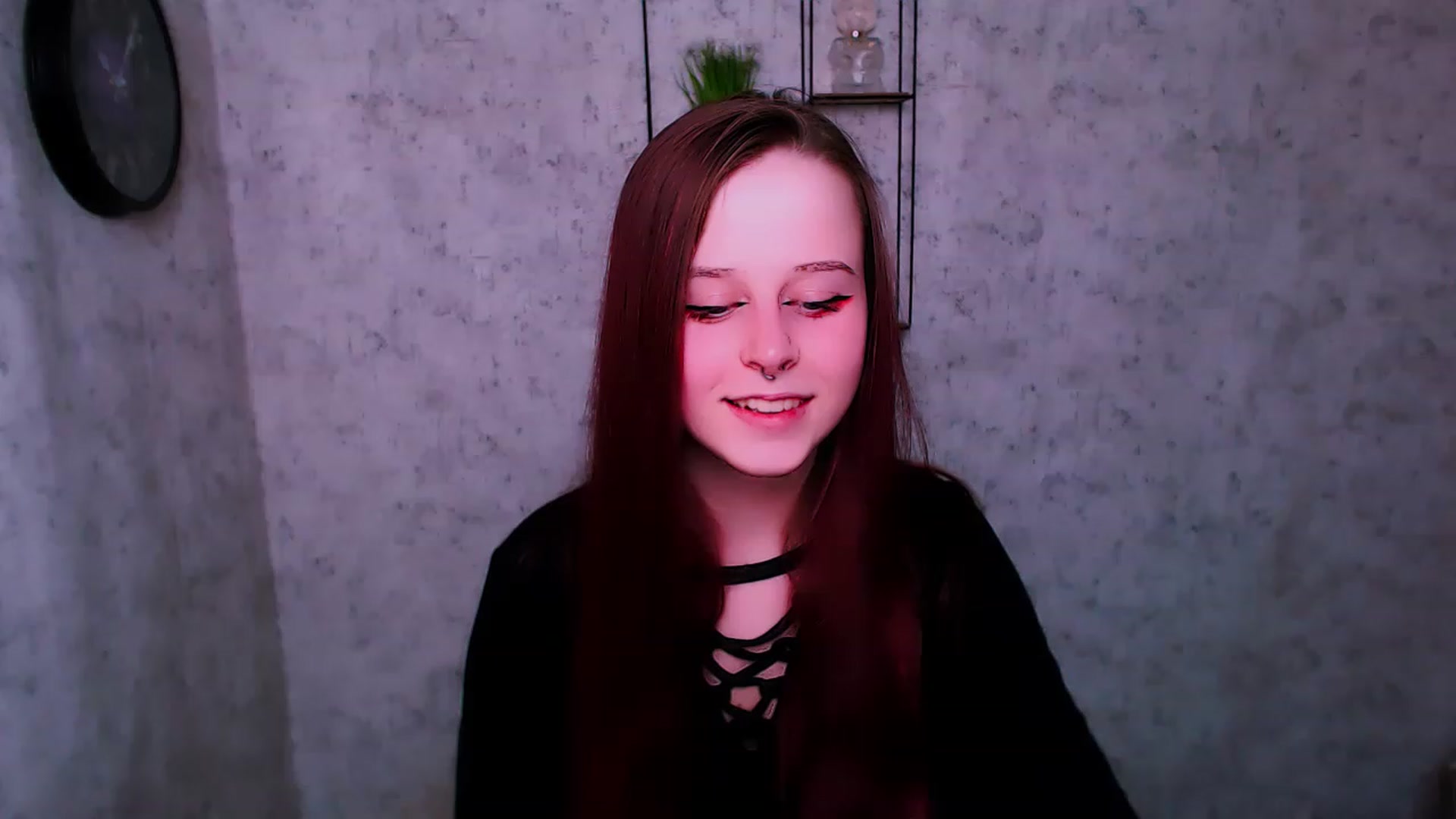 Gallery image thumbnail from SaraLipss_'s myfreecams stream on, 04/17/2023, 20:56 image 19 of 20